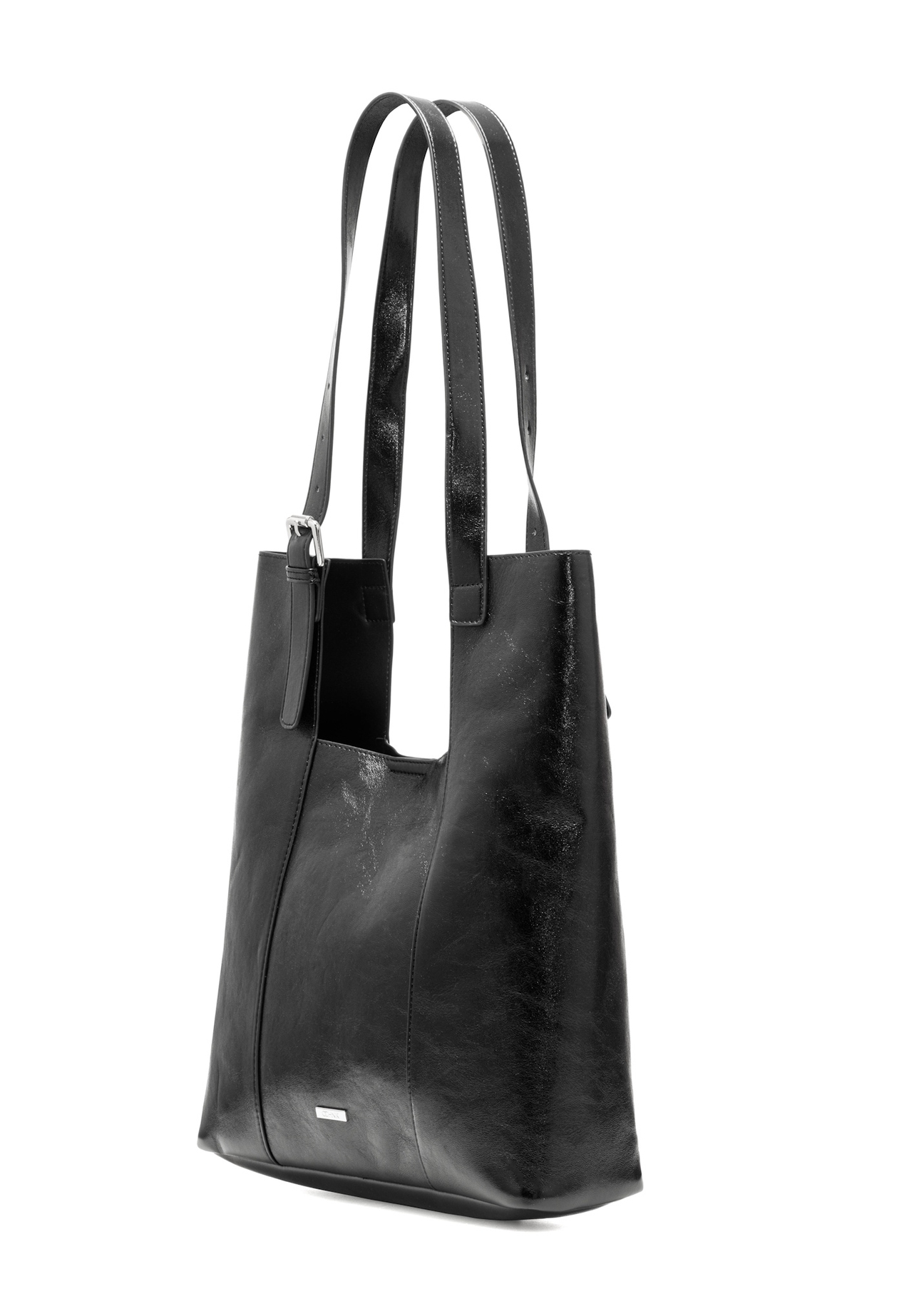 Black women's shopper bag TOREC-1086-99(Z25), diagonal view of the product on a white background.