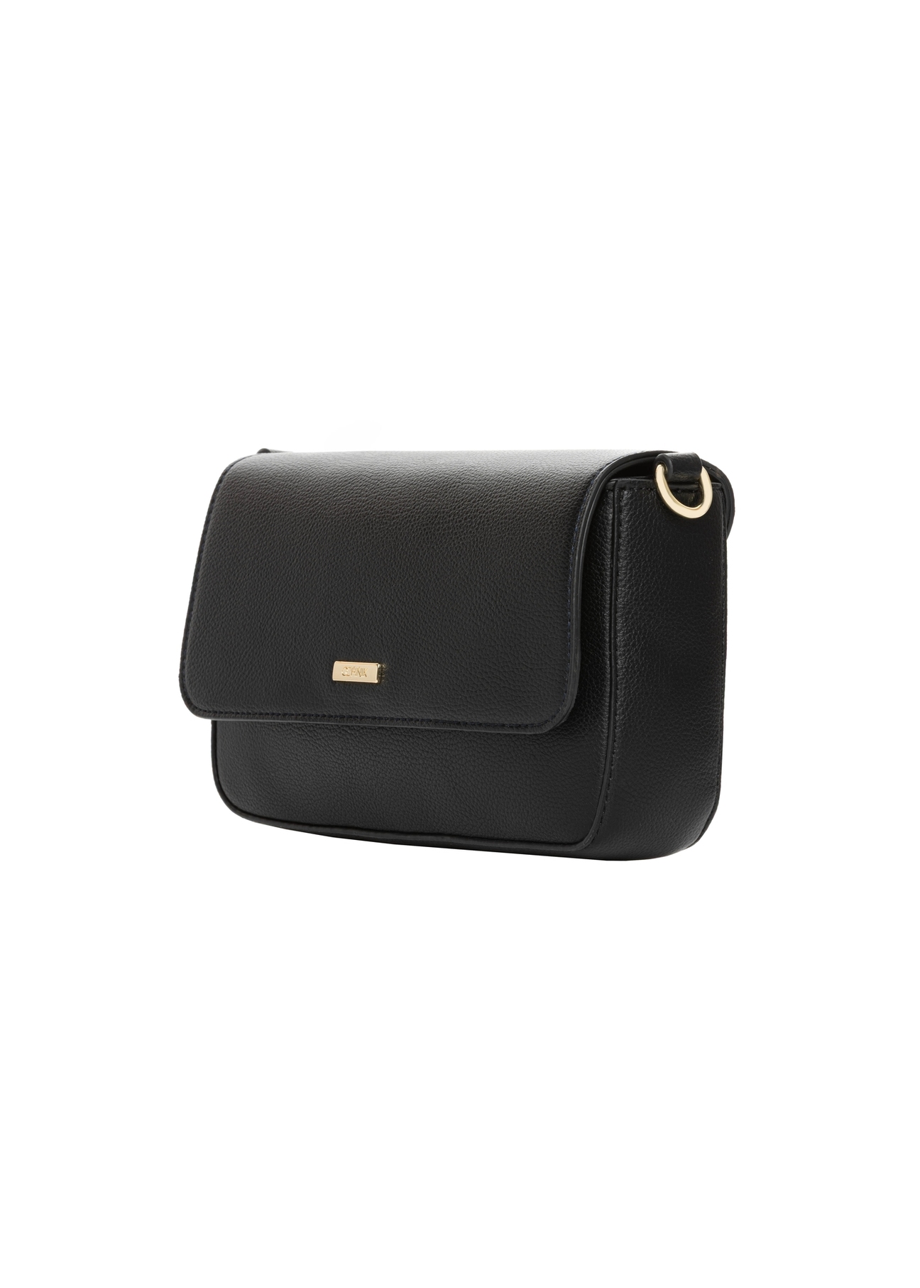 Black women's shoulder bag TOREC-1255-99(Z26). Side view, diagonal, on a white background.