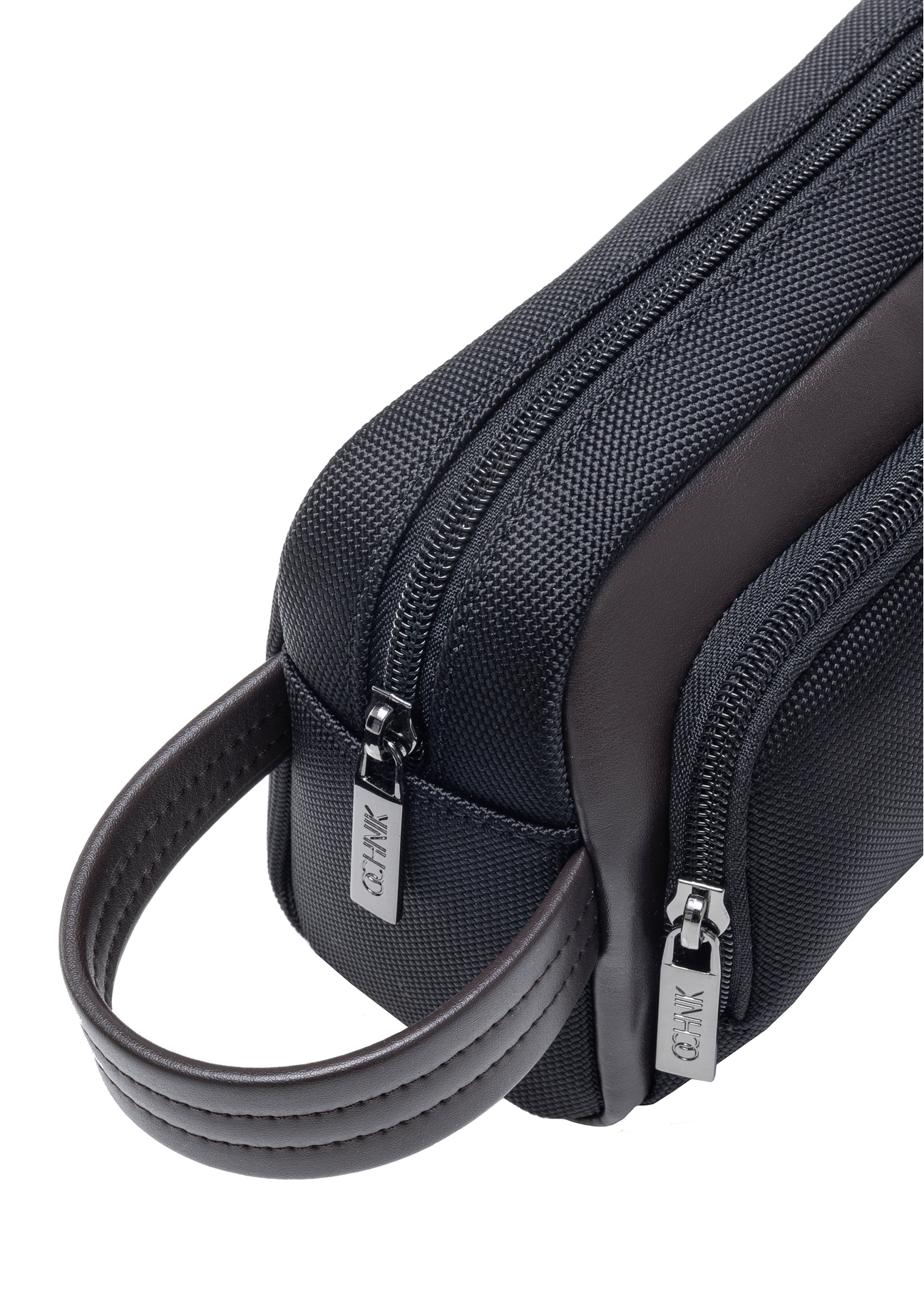 Black and brown men's cosmetic bag TORMN-0379-98(Z25), close-up of product detail, view on white background.