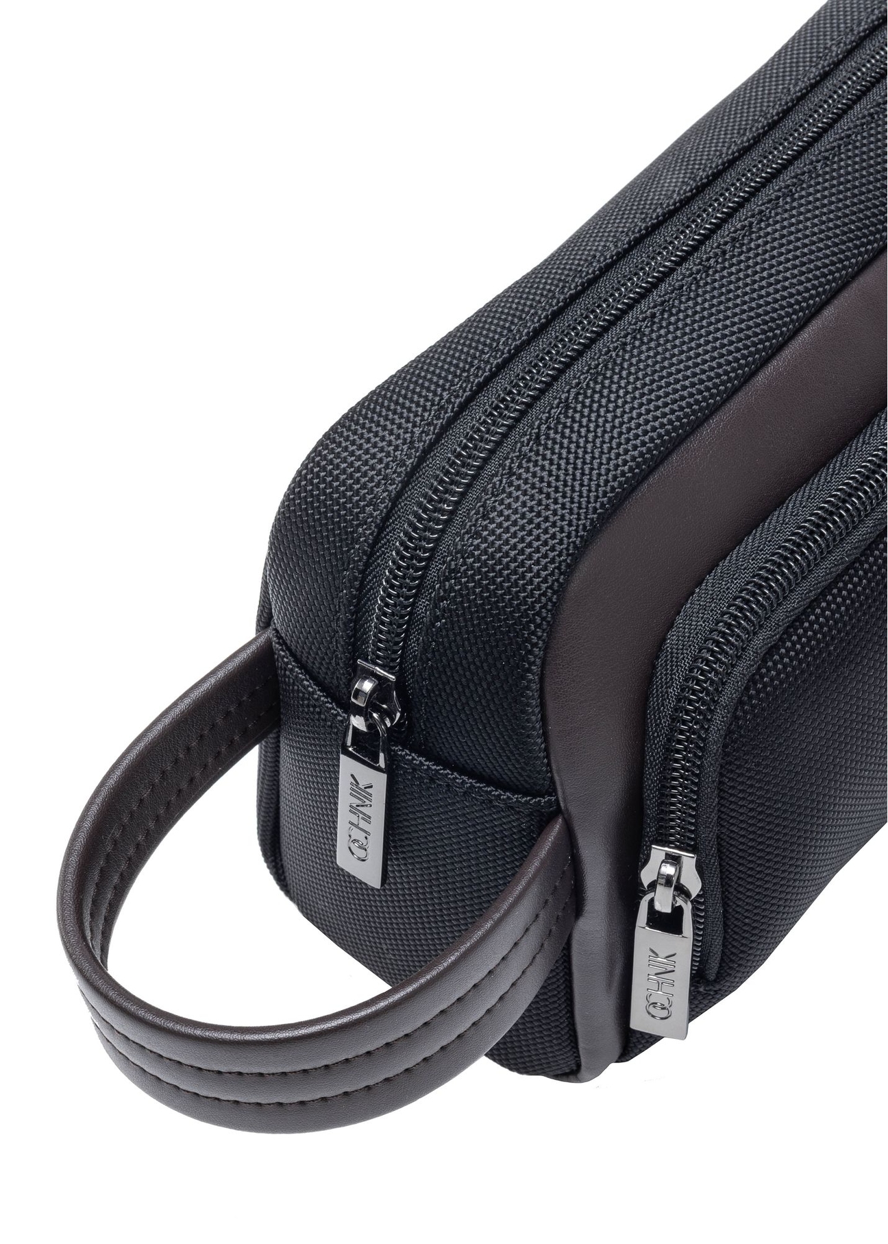 Black and brown men's cosmetic bag TORMN-0379-9J(Z26)), close-up of product detail, view on white background.