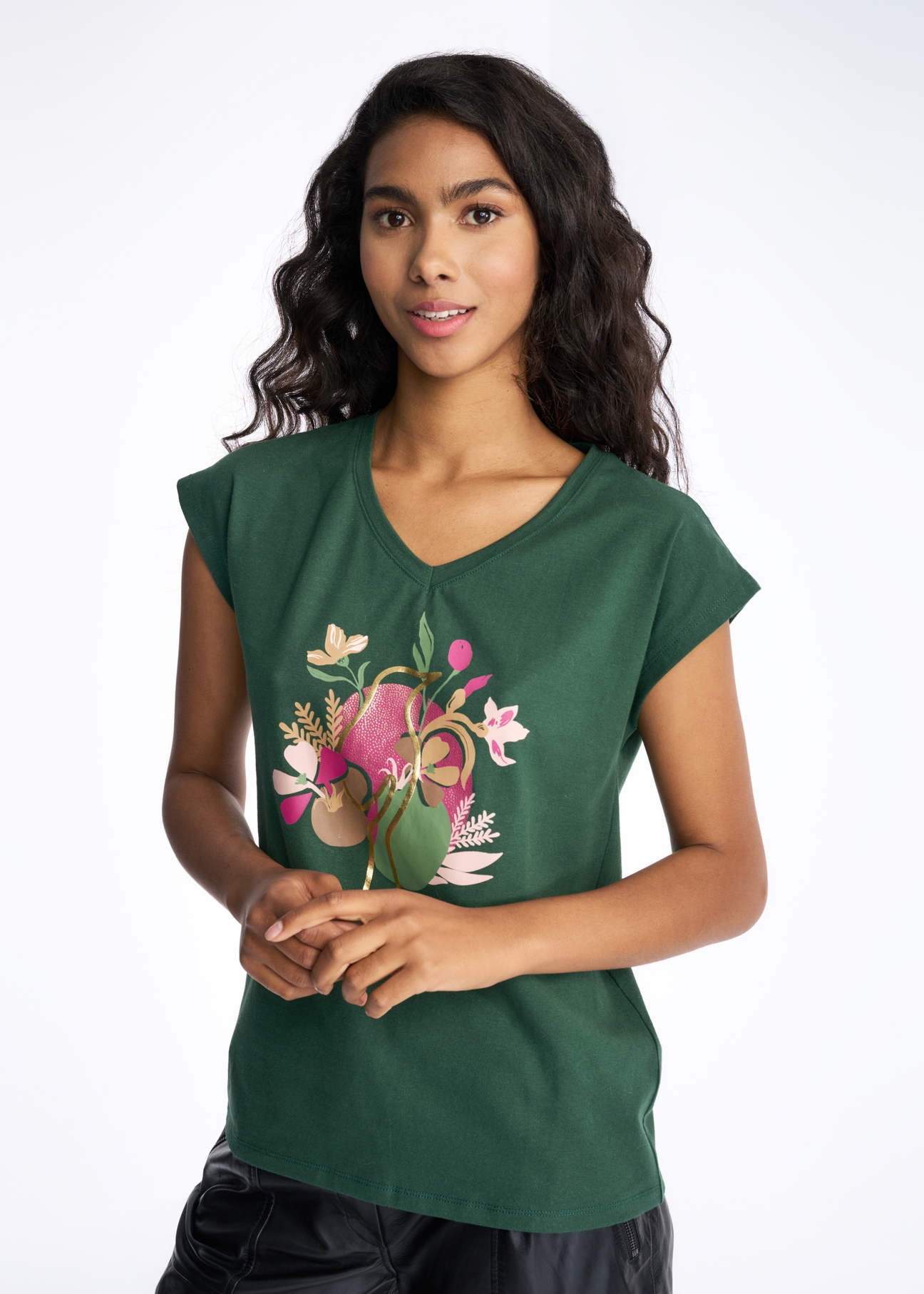 Green Women's Chest T-Shirt TSHDT-0099-54(Z22)-01