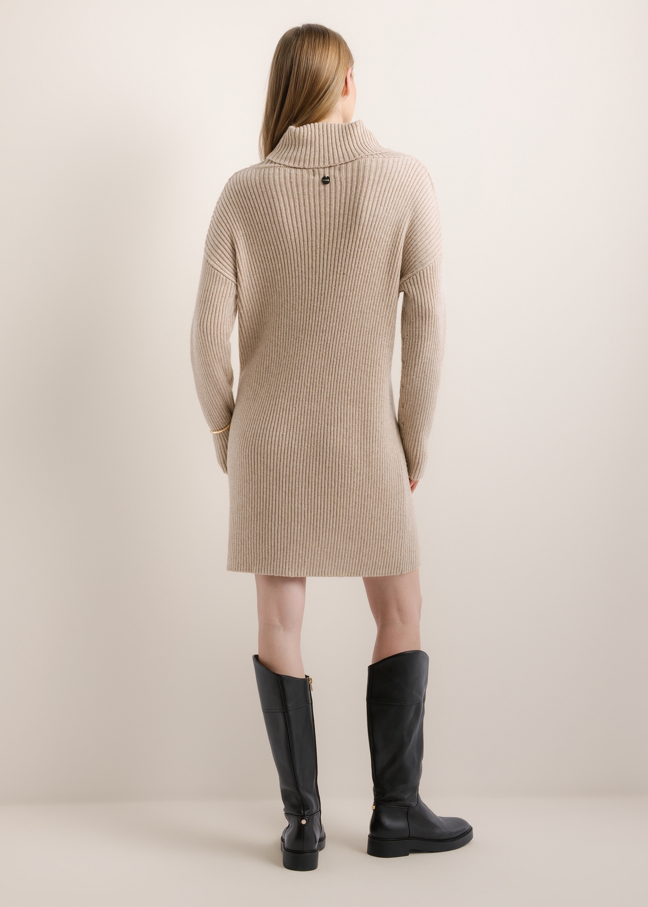 Beige sweater dress SUKDT-0295-1J(Z26), product view from the back on the model. Full body visible.