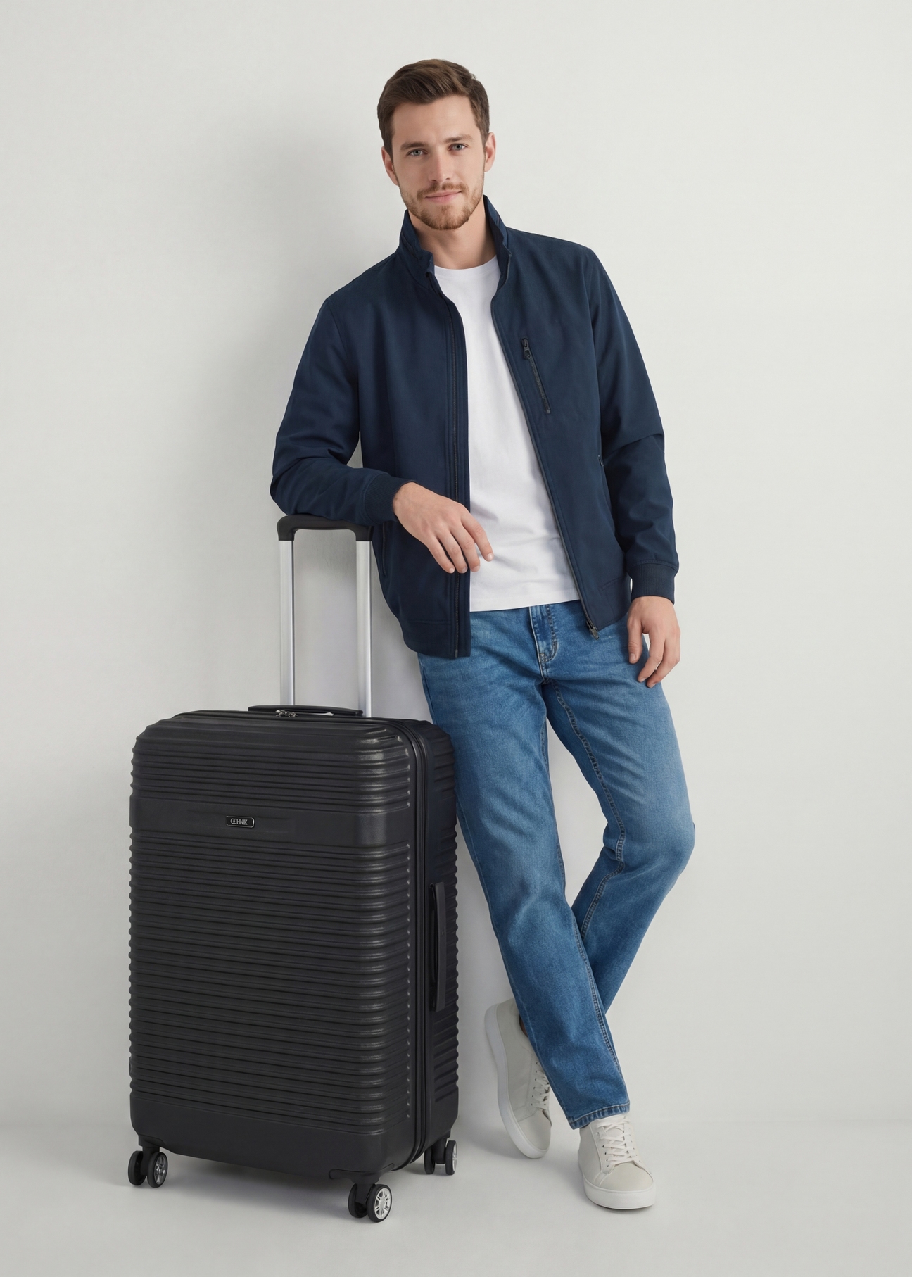 Large suitcase on wheels WALAB-0040-99-28(W24), product view diagonally next to the model, the entire silhouette is visible.