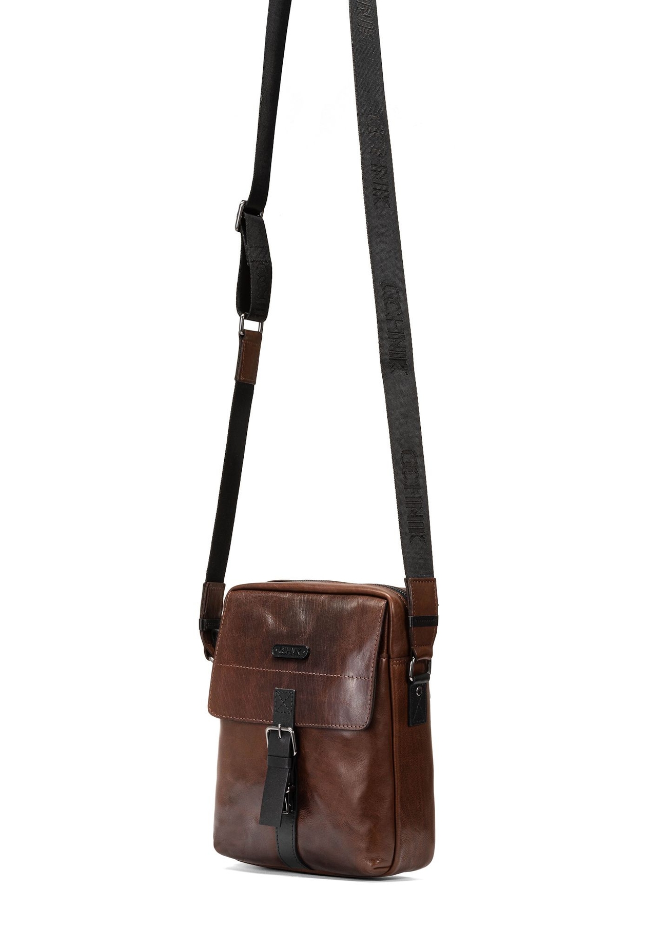 Brown leather men's bag TORMS-0104-1H(W26), diagonal product view on white background.