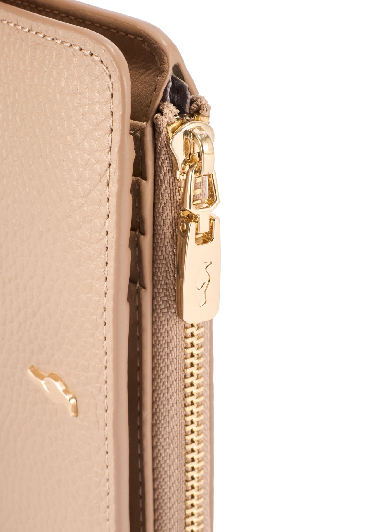 Beige women's leather wallet PORES-0977R-1B(W26), close-up of the product detail on a white background.
