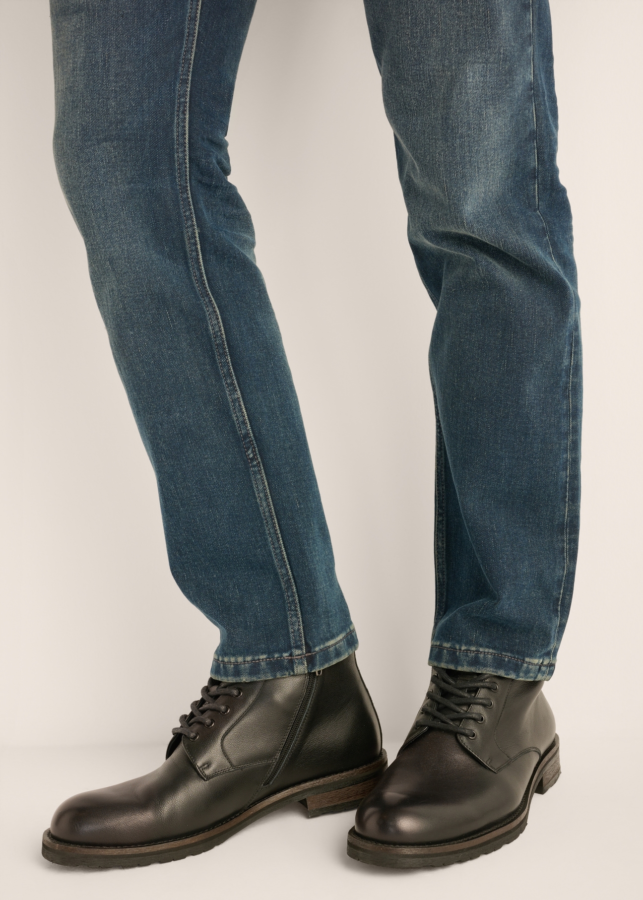 Men's black leather ankle boots BUTYM-0554-99(Z26)