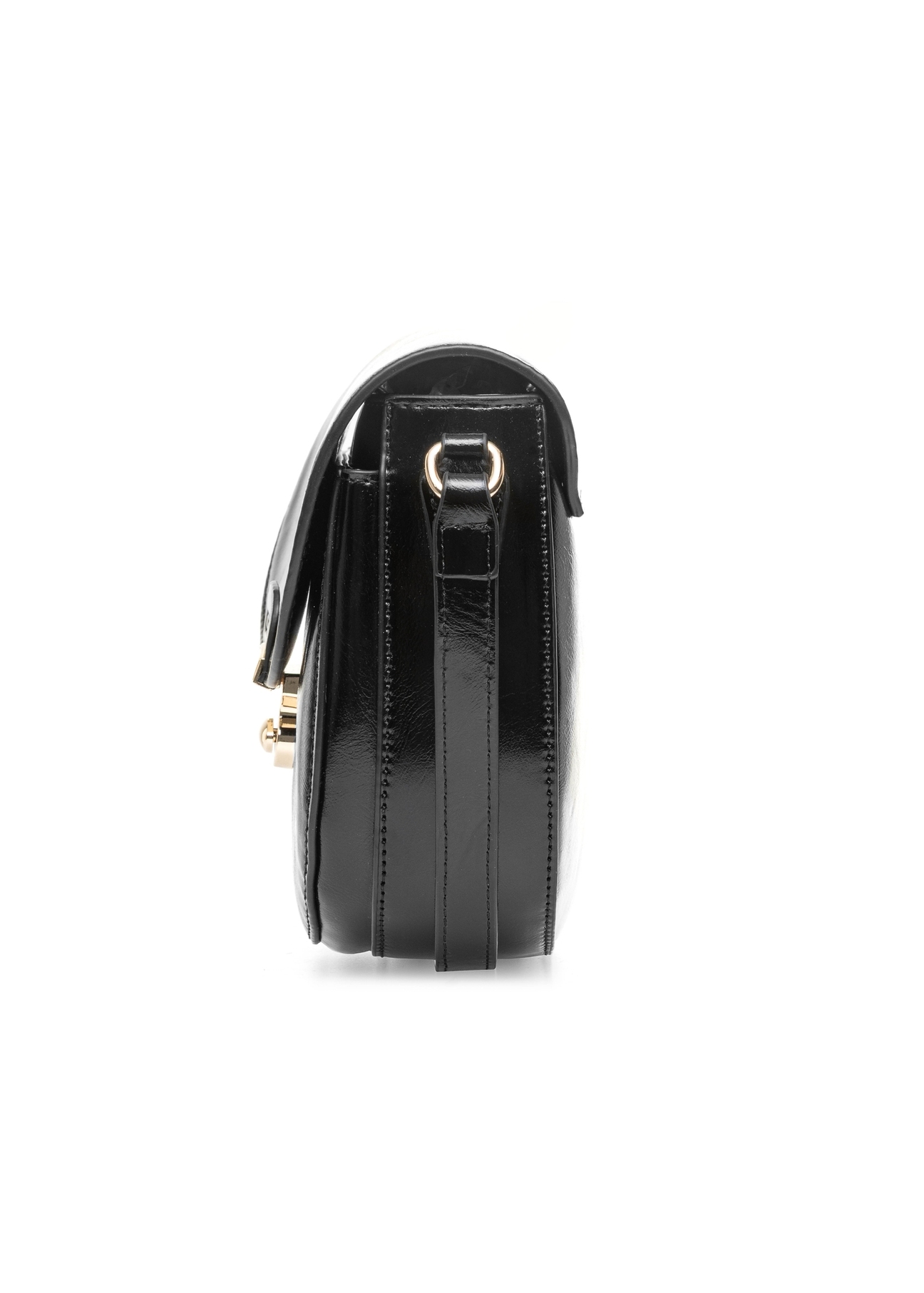 Black women's shoulder bag TOREC-1048-99(Z25), product visible from the side, view on a white background.
