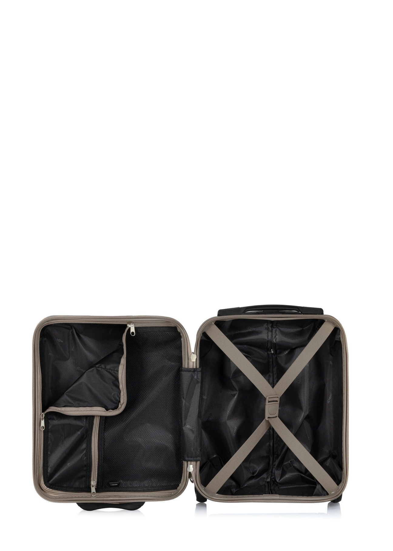 Cabin suitcase on wheels WALAB-0040-80-16(W24)-04