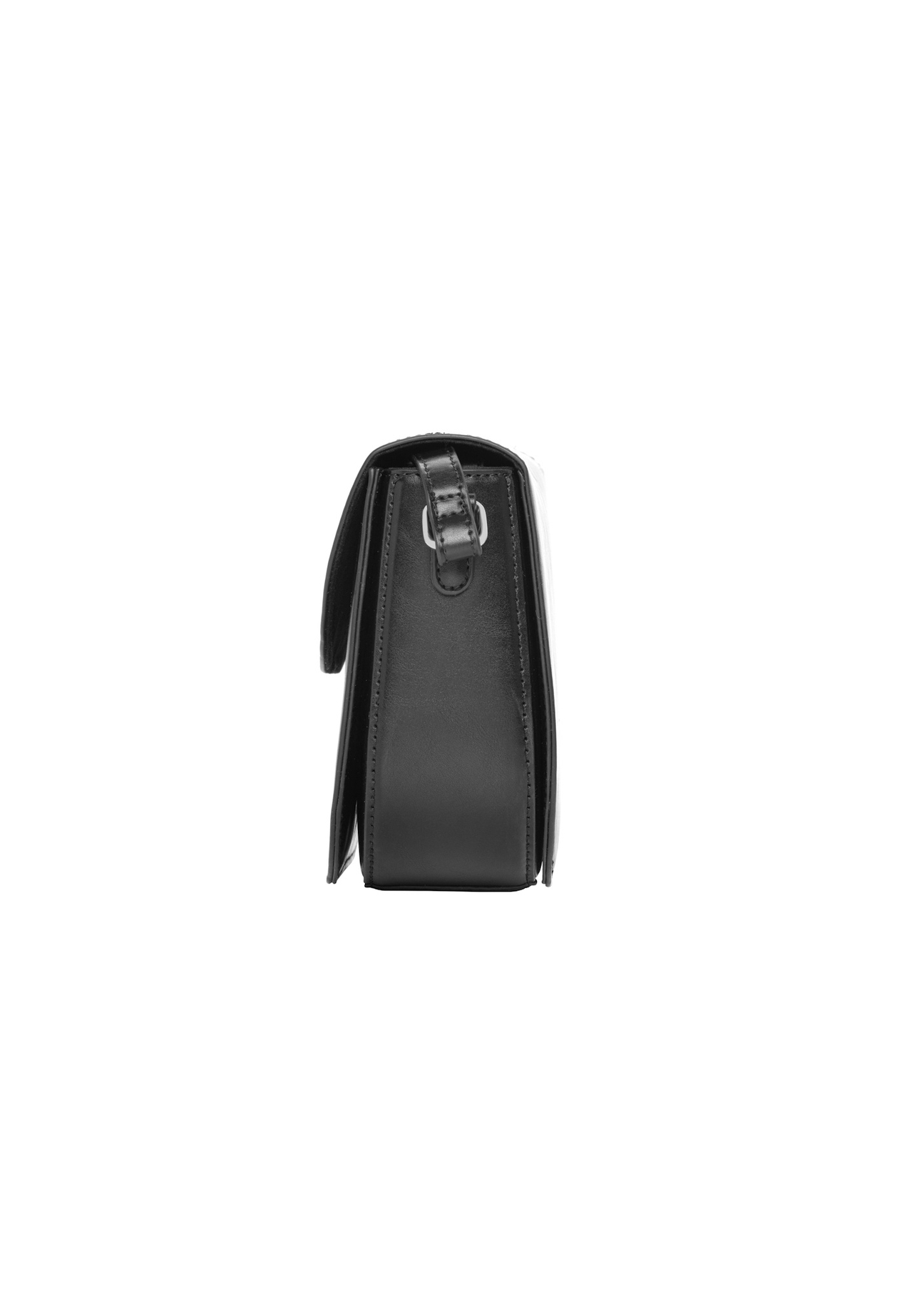 Black small shoulder bag TOREC-1244-99(Z26), side product view on white background.