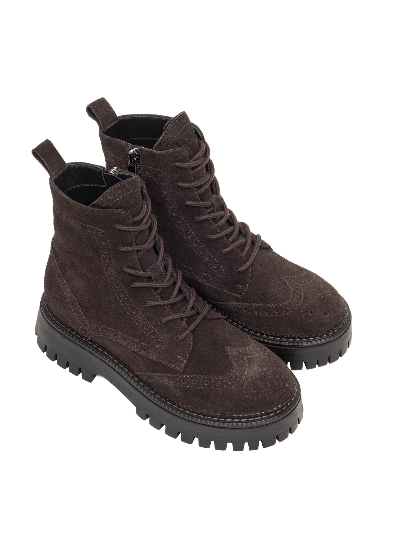 Women's suede ankle boots in brown color BUTYD-1289-1I(Z26), diagonal product view on a white background.