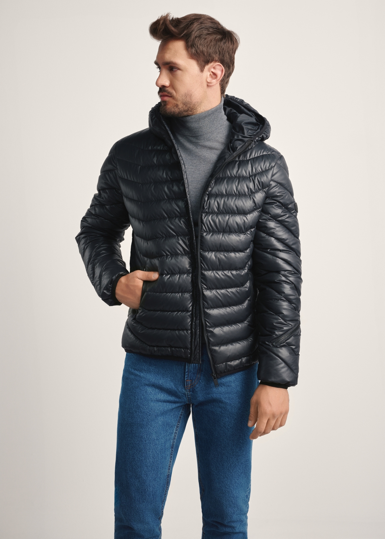 Men's jacket in black KURMT-0380-99(Z25), front view of the product on the model, half of the silhouette visible.