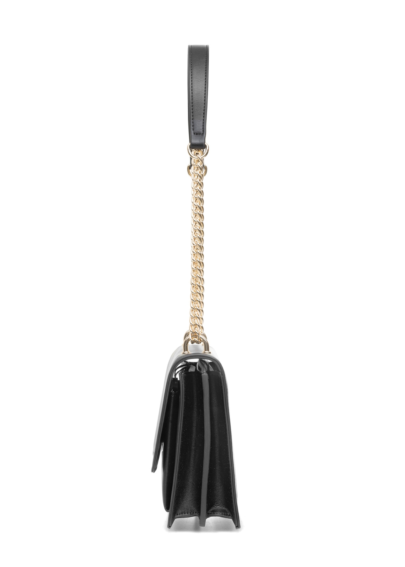 Black women's handbag on a chain TOREC-1100-99(Z25), side view of the product on a white background.