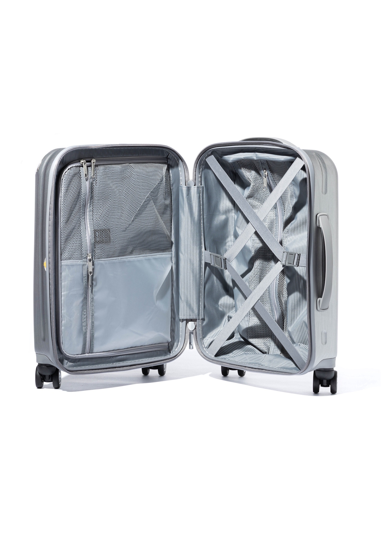 Small suitcase on wheels WALPC-0001-9X-19(W26), product view inside on white background.