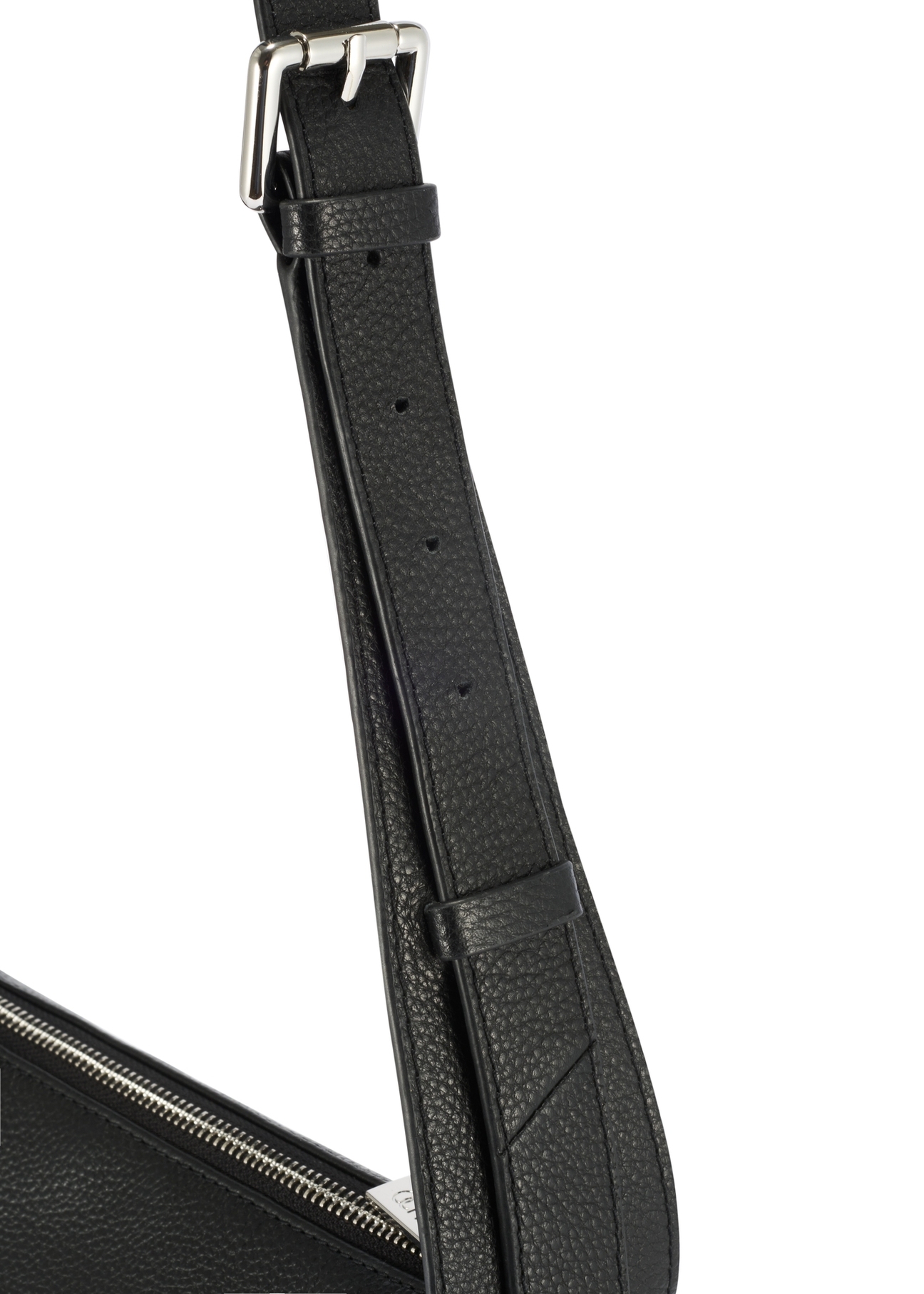 Women's black leather messenger bag TORES-1199-99(Z25), close-up of product detail, view on white background.