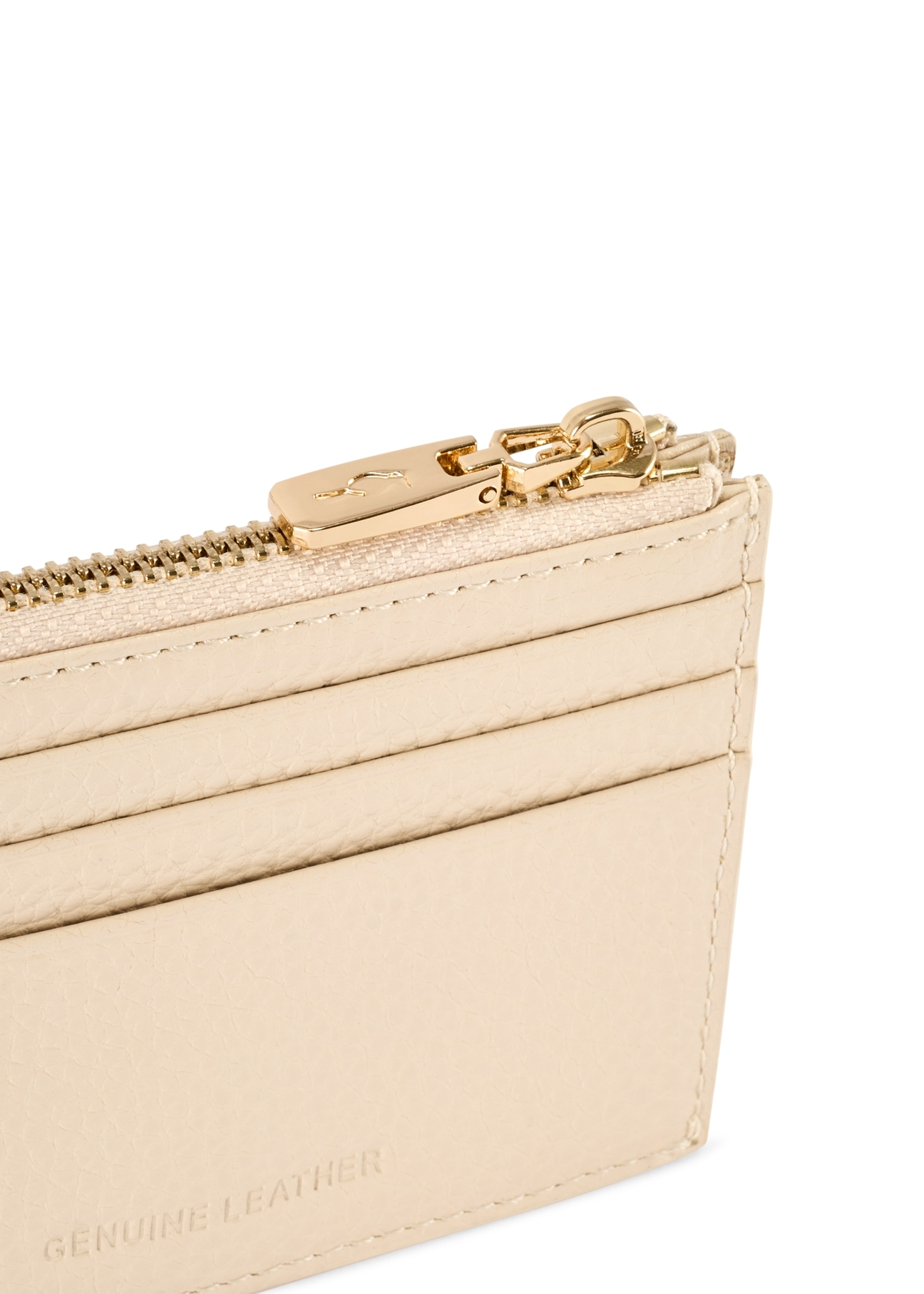 Small women's leather wallet PORES-0806R-0B(W26), close-up of the product detail on a white background.