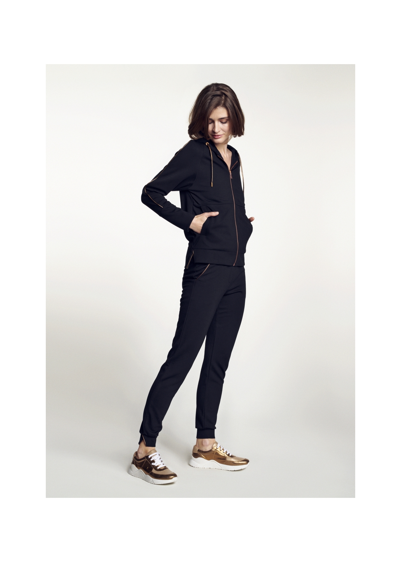 Buty damskie BUTYD-0701-28(W21)-05