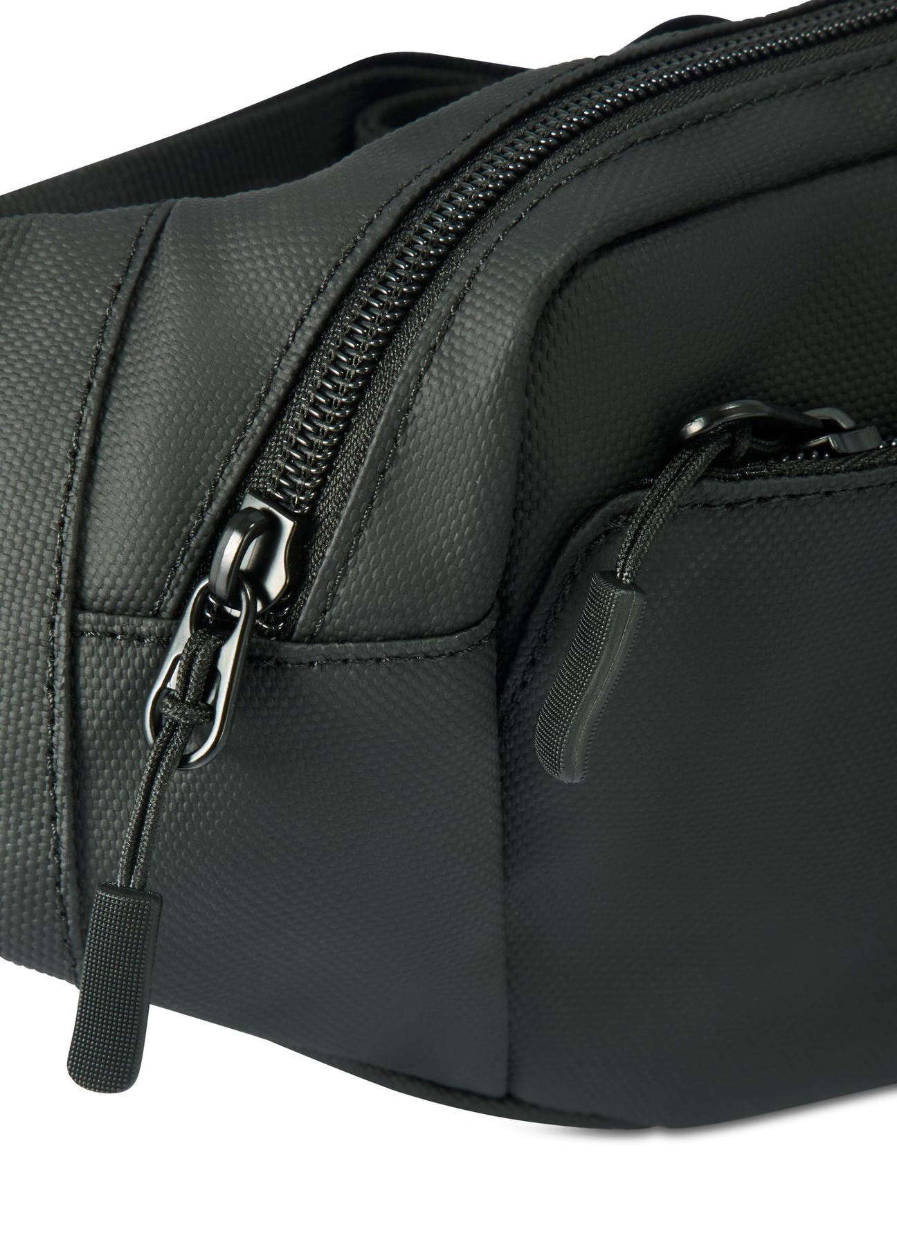 Black men's waist bag TORMN-0362-99(Z25) - close-up detail, on white background.