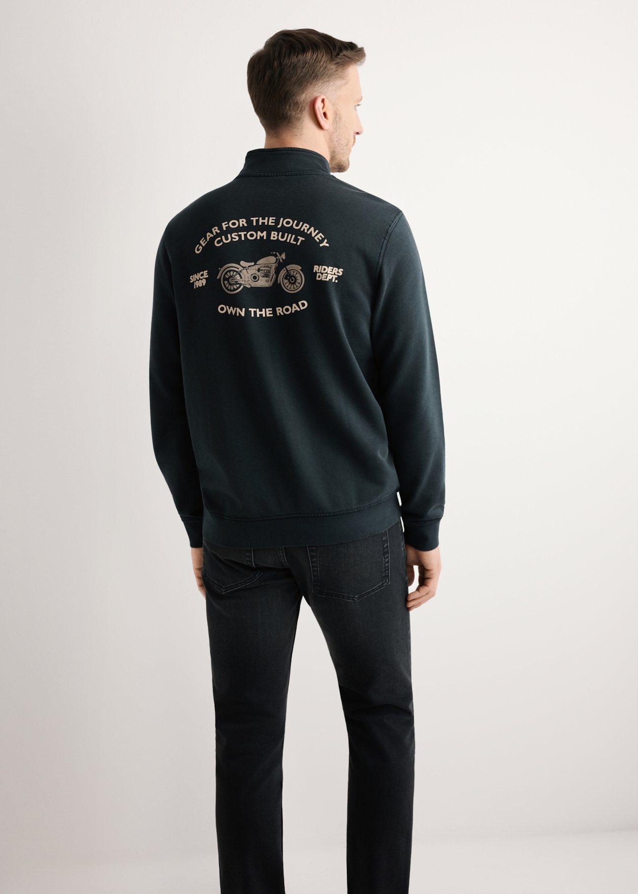 Men's black cotton sweatshirt BLZMT-0077-99(W26)