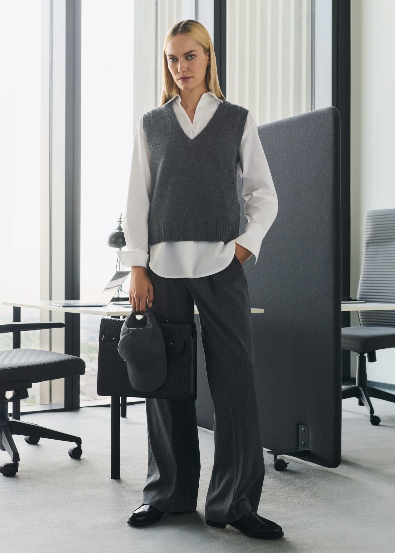 Women's woolen vest in gray color SWEDT-0253-91(Z25)