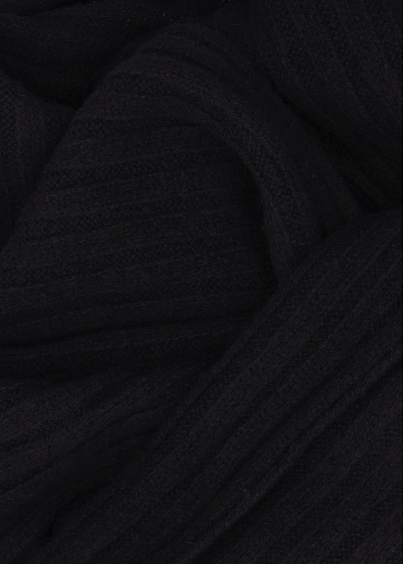 Black wool men's scarf SZAMT-0030-99(Z25), close-up of the product fabric.