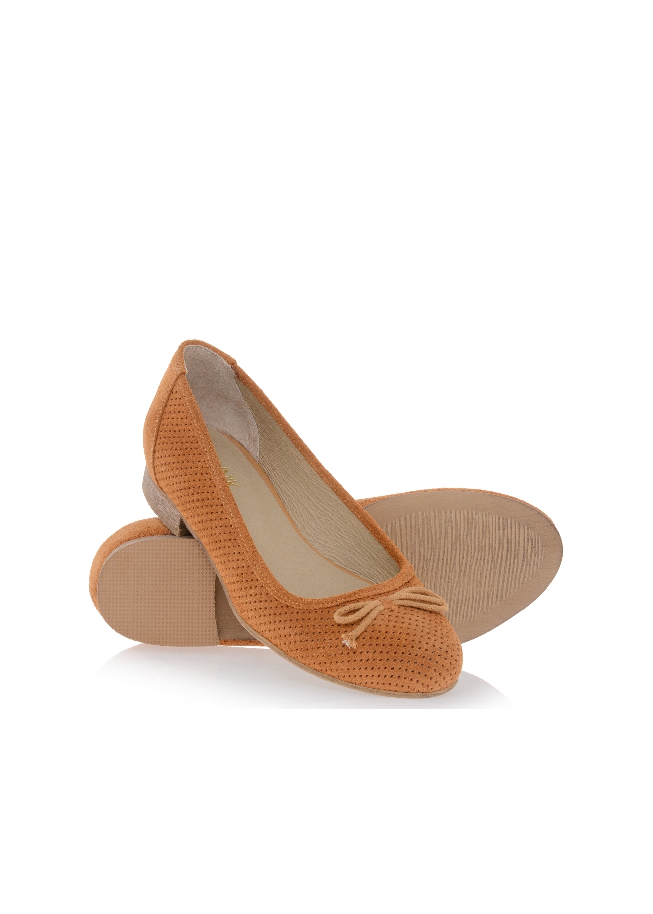 Buty damskie BUTYD-0372-79(W19)-02