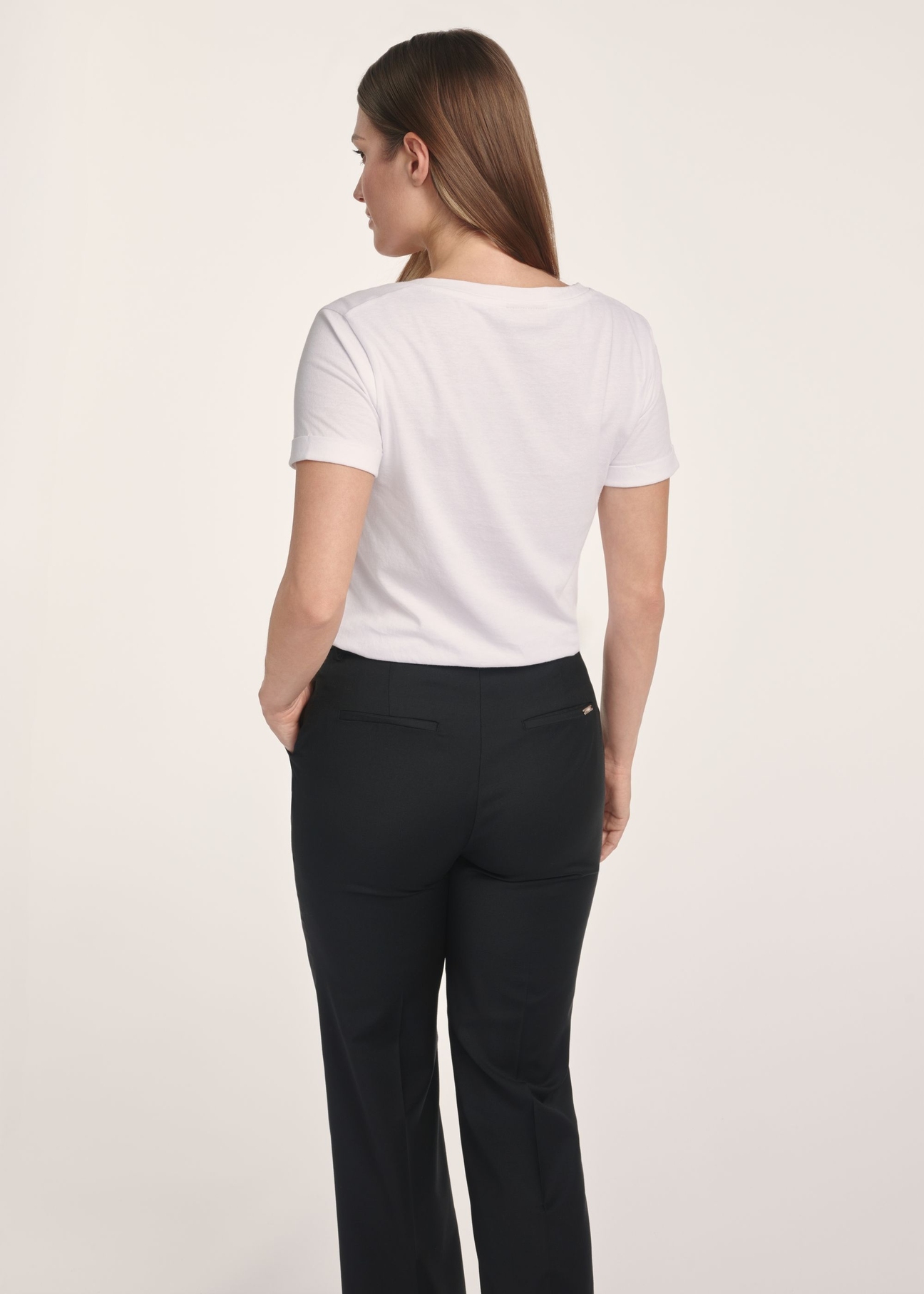 Cream women's V-neck T-shirt TSHDT-0118B-0B(Z26), back view of the product on the model. Half of the silhouette visible.
