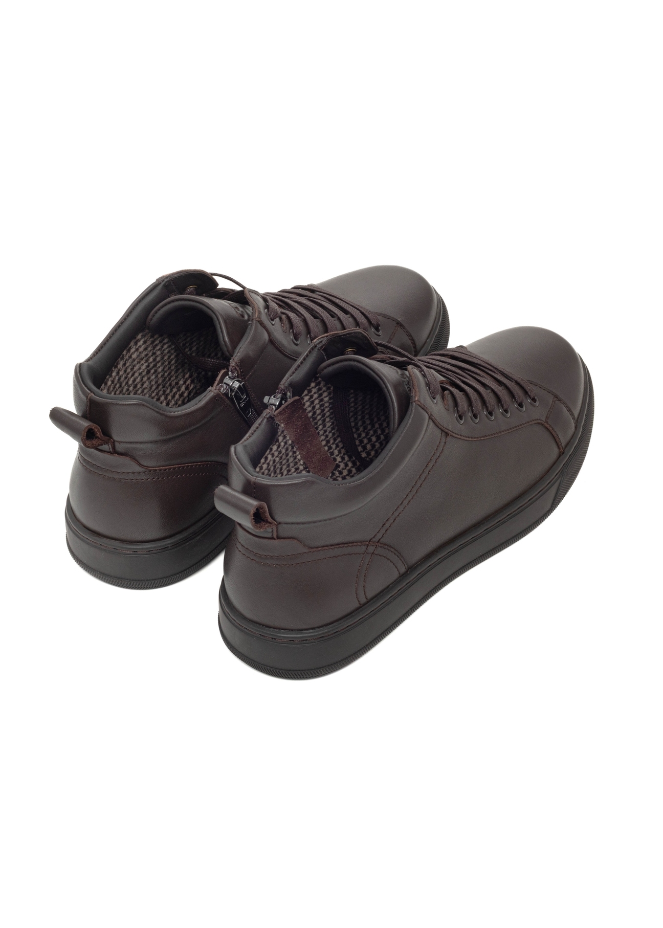 Men's dark brown leather sneakers BUTYM-0466-1I(Z26), product view from the back on a white background.