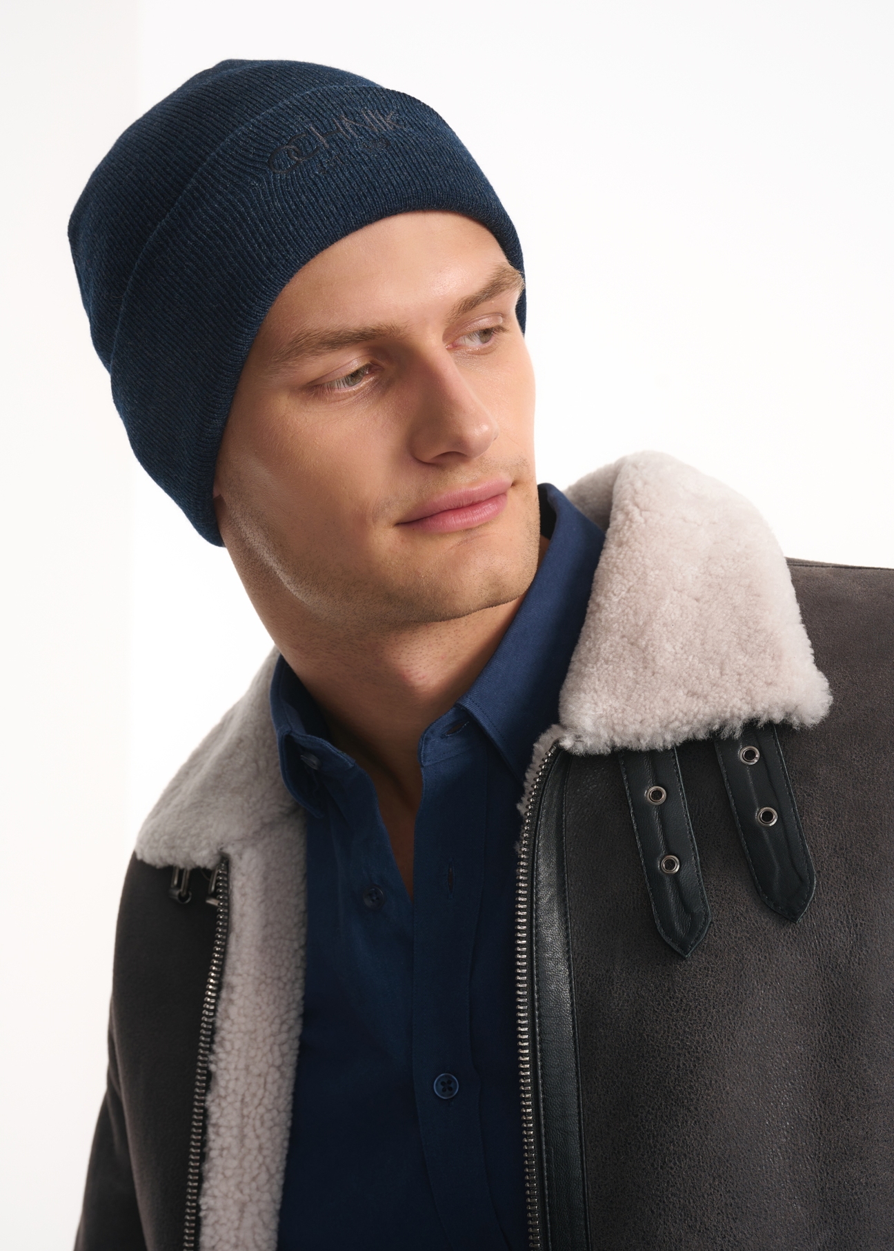 Men's cap CZAMT-0064-69(Z22)-01