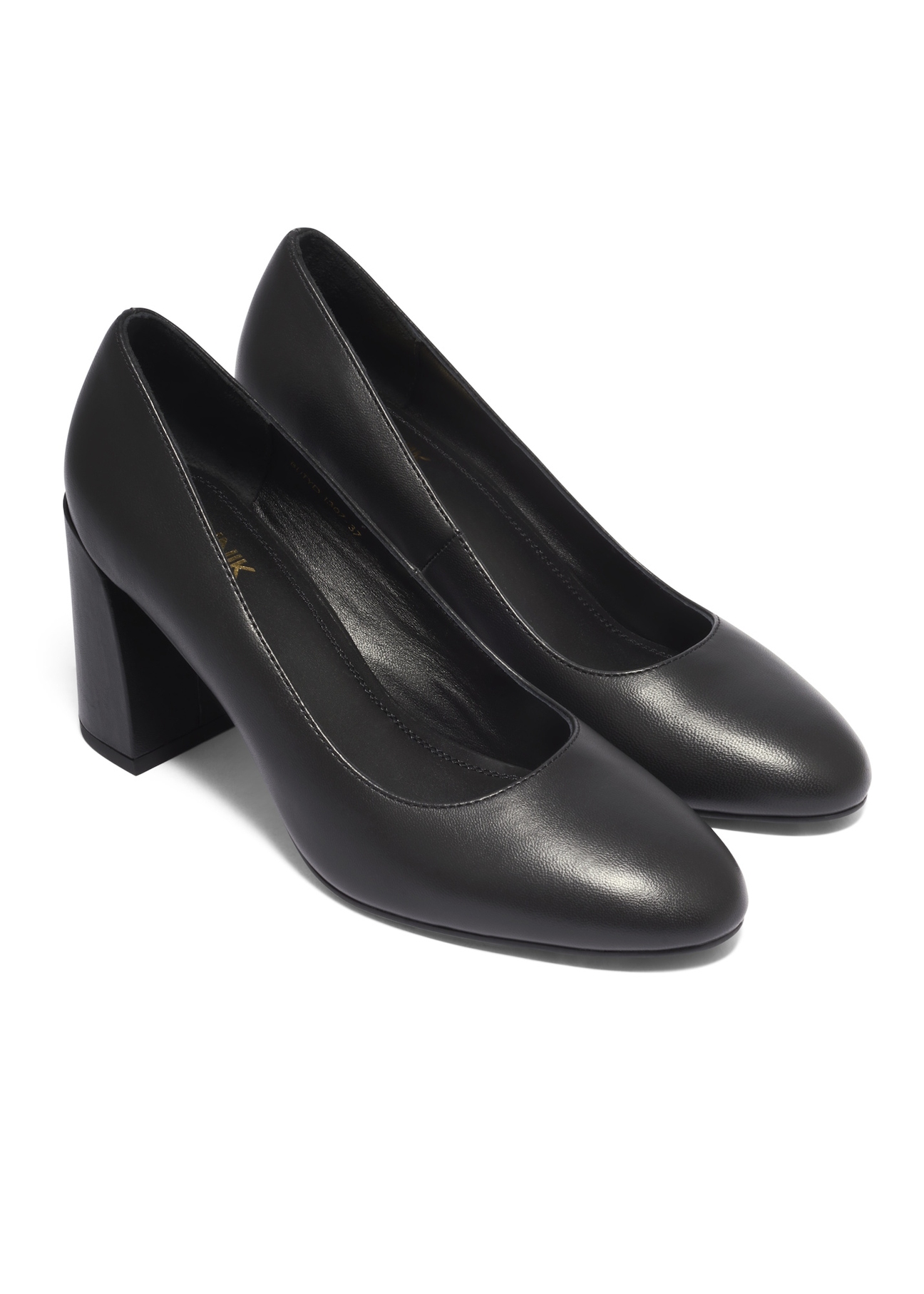 Women's black leather pumps BUTYD-1307-99(Z26), diagonal product view on a white background.