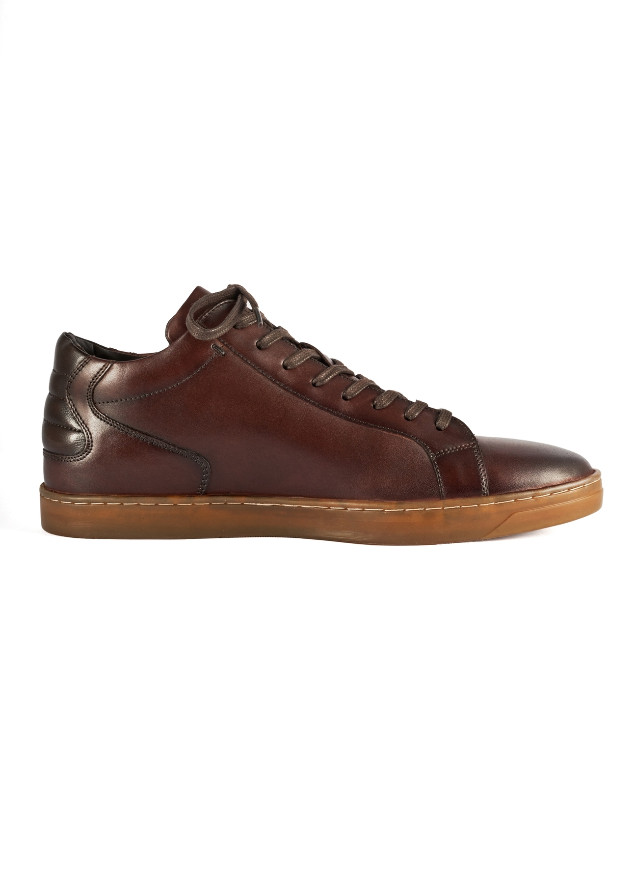 Brown men's leather sneakers BUTYM-0405B-89(Z25), product view from the side on a white background.