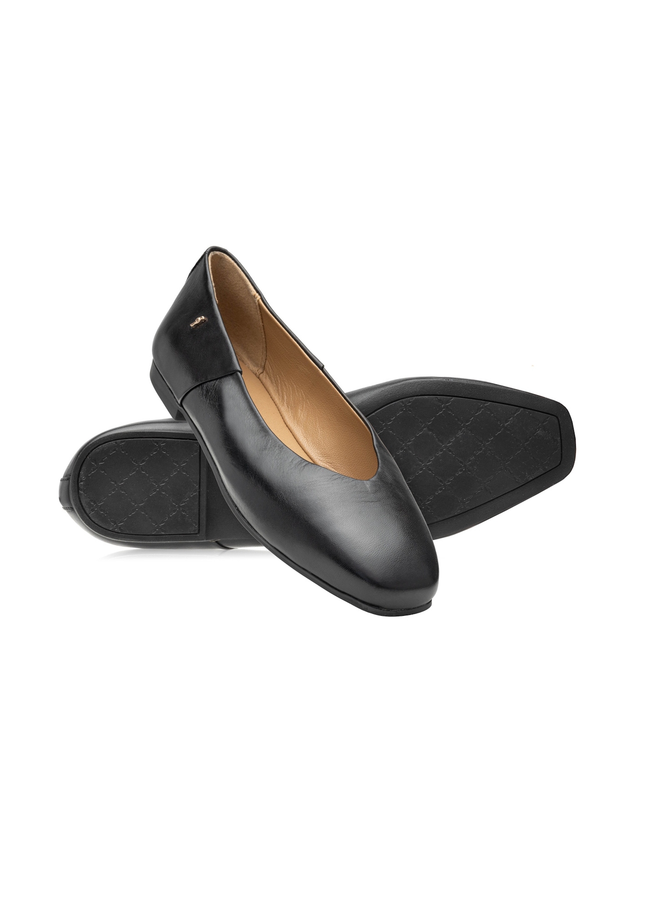 Women's black leather ballet flats BUTYD-1250-99(W26), diagonal product view on a white background.