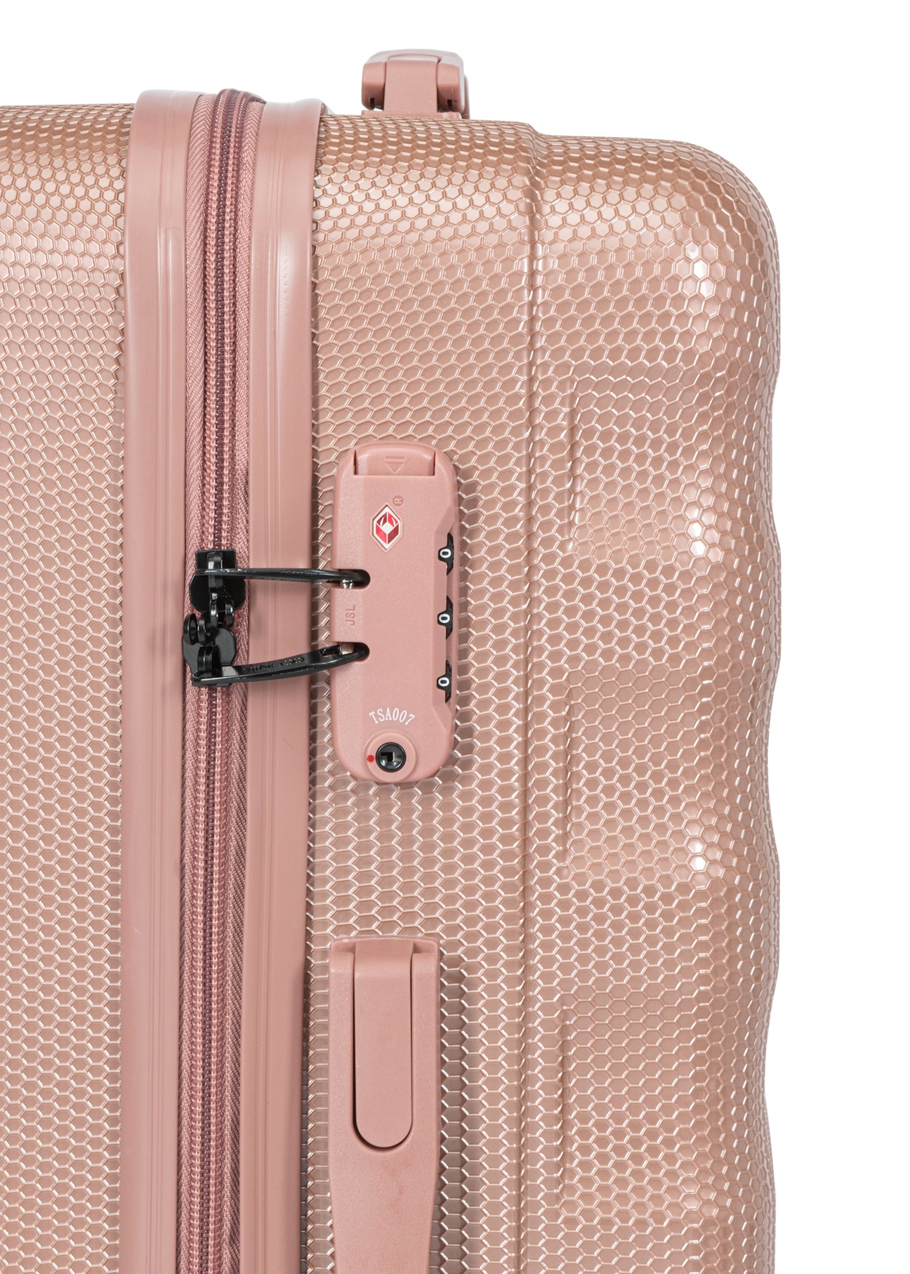 Large suitcase on wheels WALPC-0015-5B-28(W26), close-up of the product zipper on a white background.
