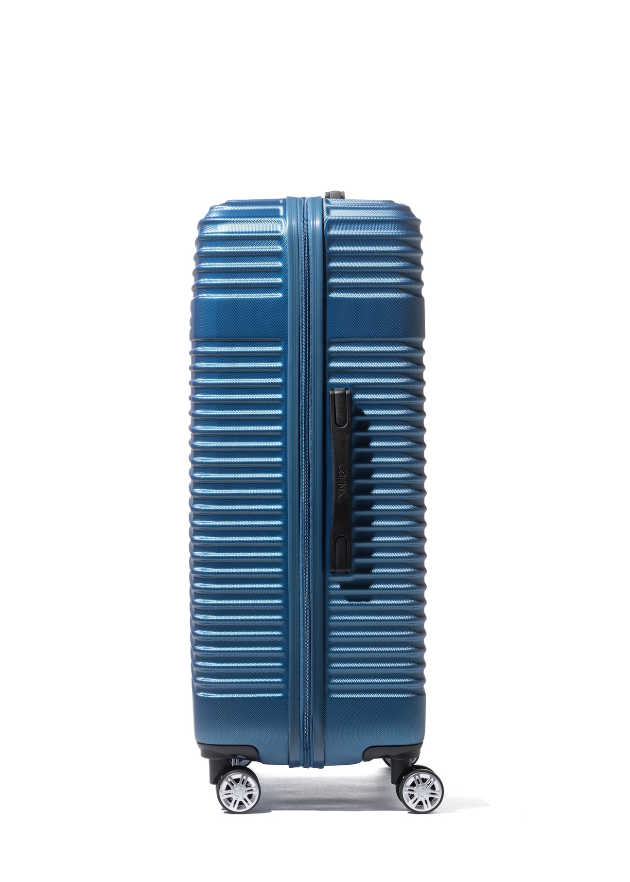 Large suitcase on wheels WALAB-0040-7H-28(W26)
