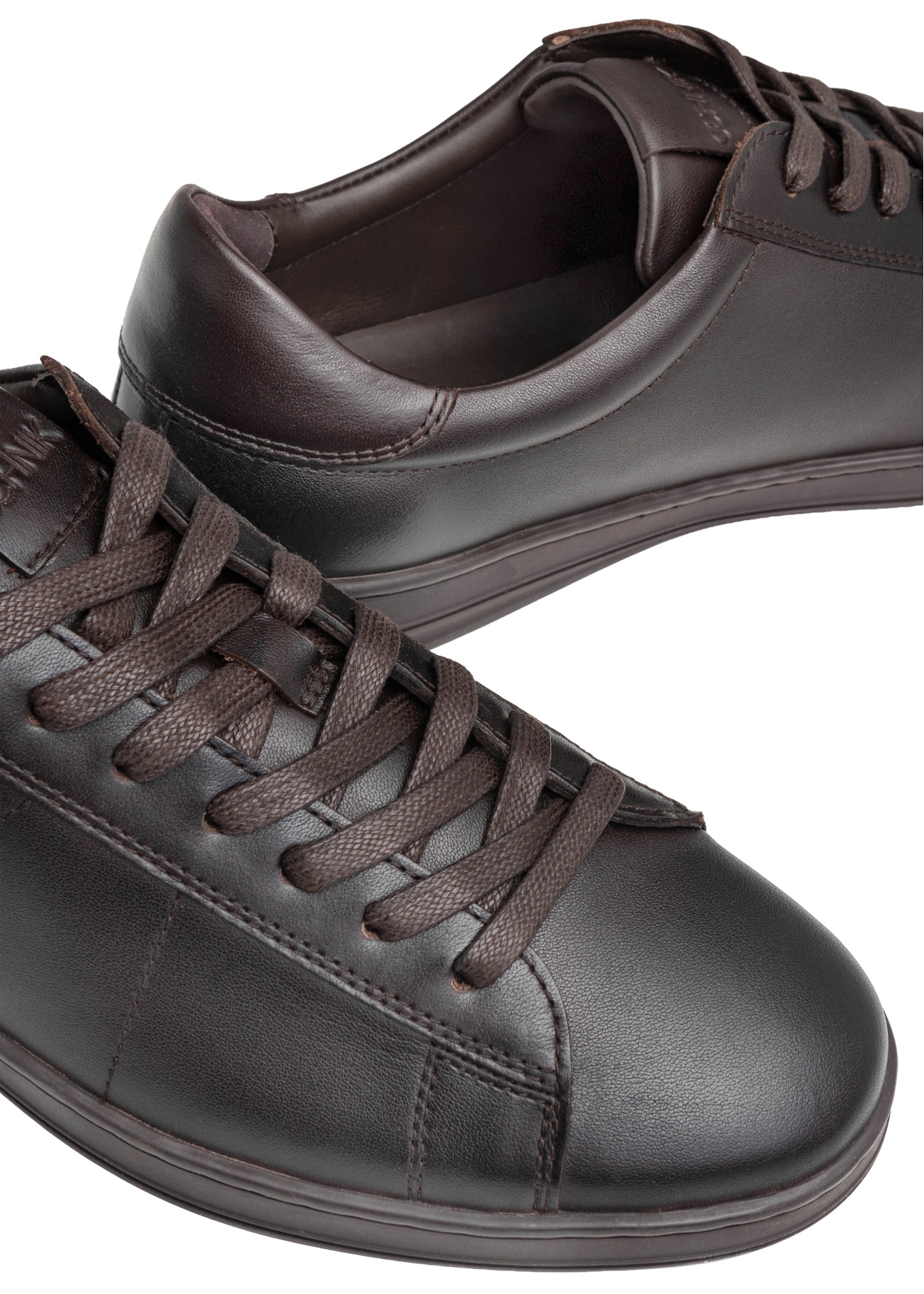 Brown men's leather shoes BUTYM-0490-1I(W26), close-up of the product detail on a white background.