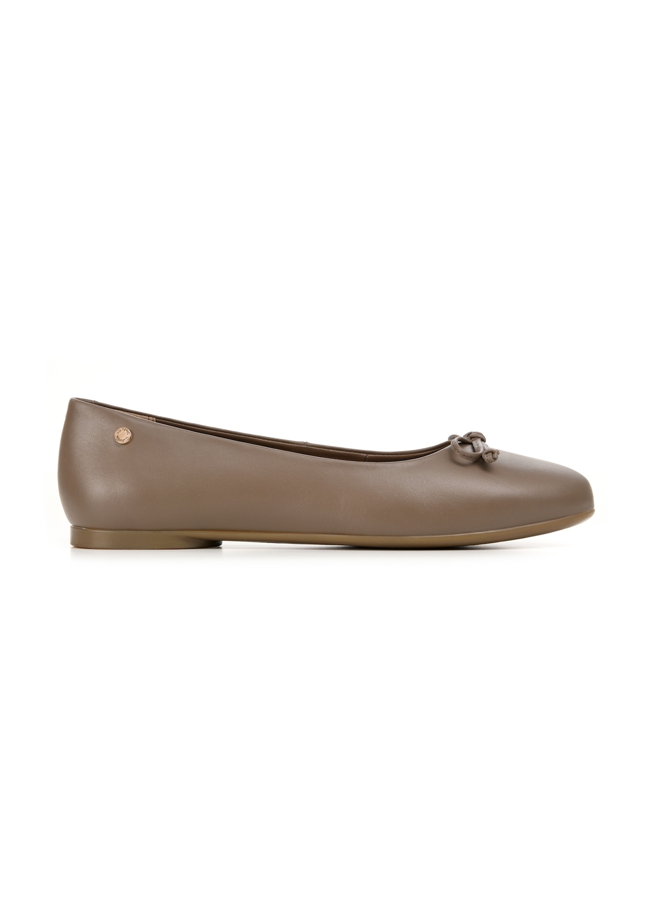 Women's leather ballet flats in cool beige color BUTYD-1248-1K(W26), side view of the product on a white background.