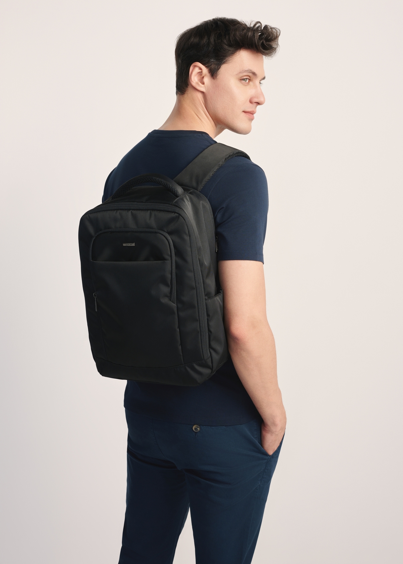 Black Men's Backpack PLCMN-0014-99(W26)