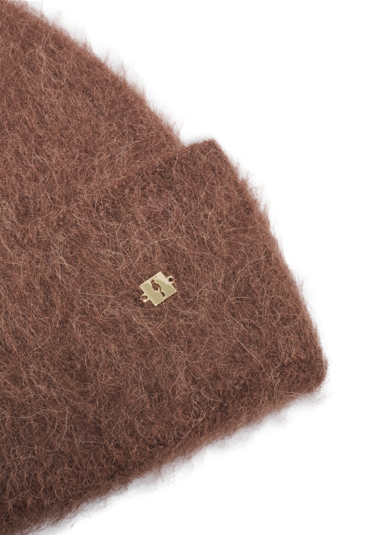 Brown women's hat made of alpaca wool CZADT-0212-1H(Z26), close-up of the product detail on a white background.