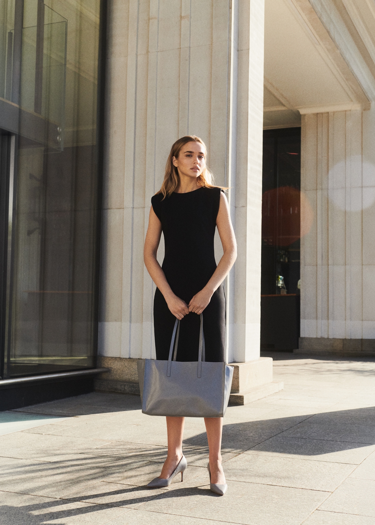 Black fitted midi dress SUKDT-0284-99(Z26)