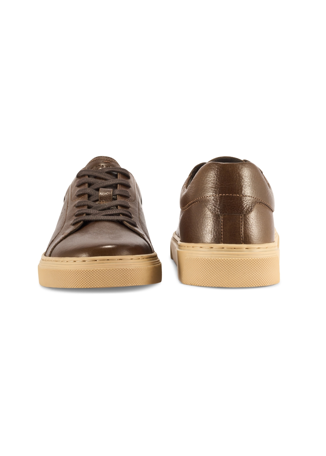 Dark brown men's leather sneakers BUTYM-0486-1I(W26) - front and back product view, on white background.