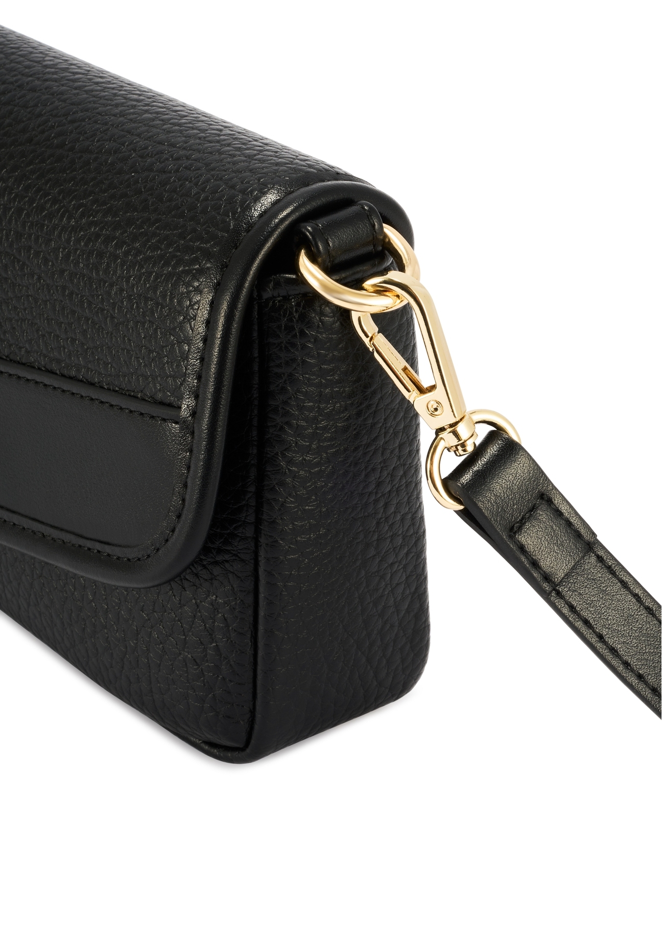 Small black women's handbag TOREC-1163-99(W26), close-up of product detail, view on white background.