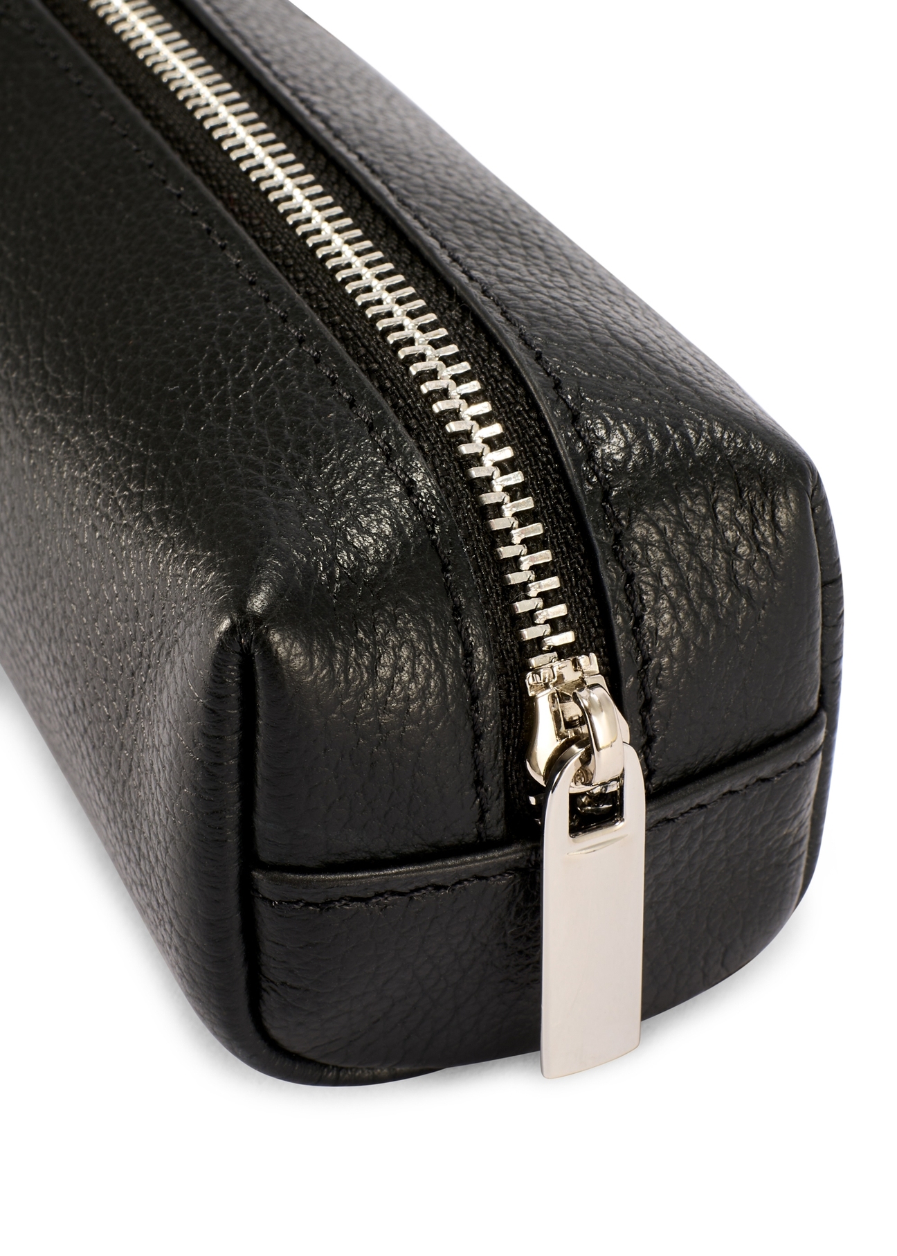 Black leather case PORMS-0690-9I(W26) - close-up detail, on white background.