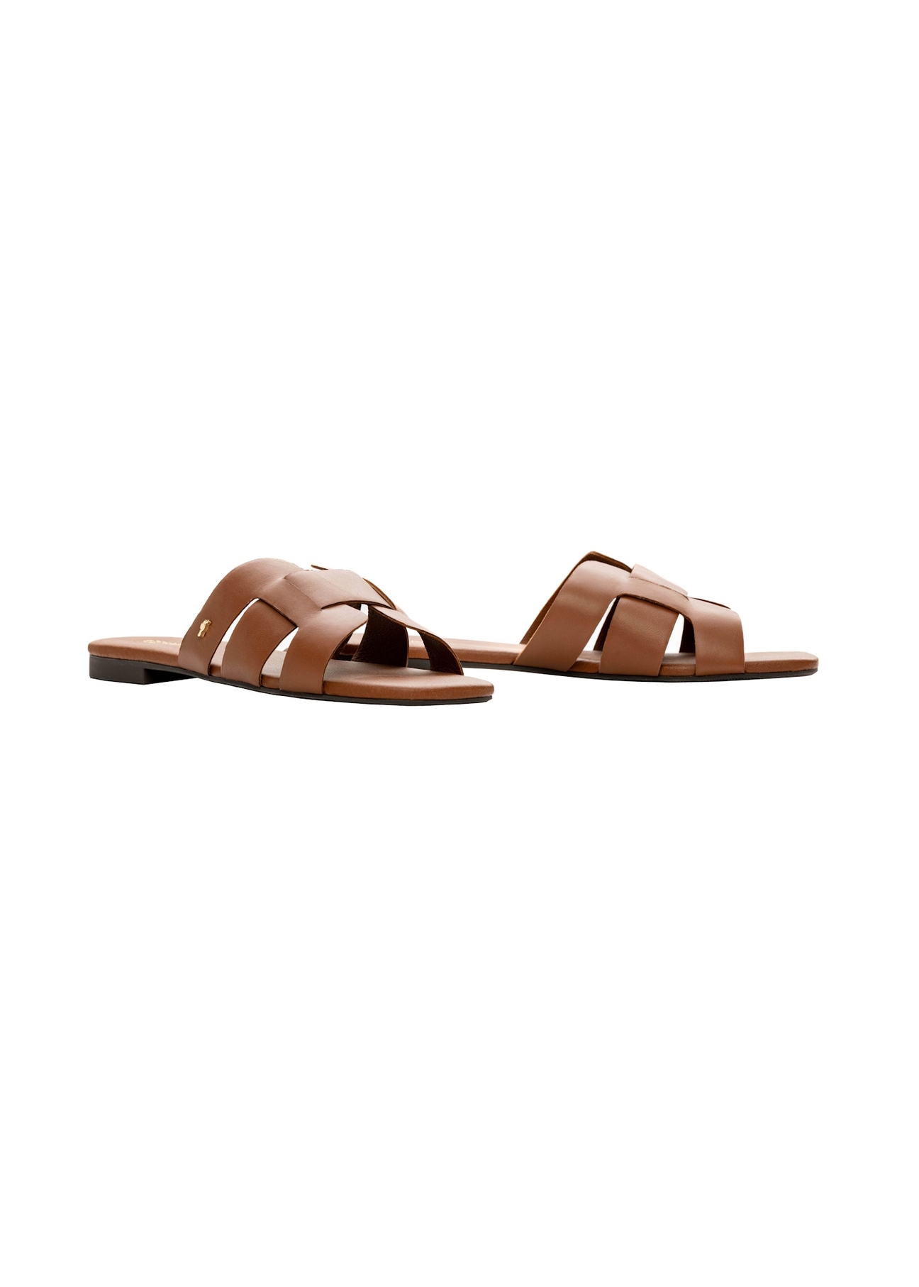 Women's camel flip-flops with braid BUTYD-0904D-1D(W26), diagonal product view on a white background.