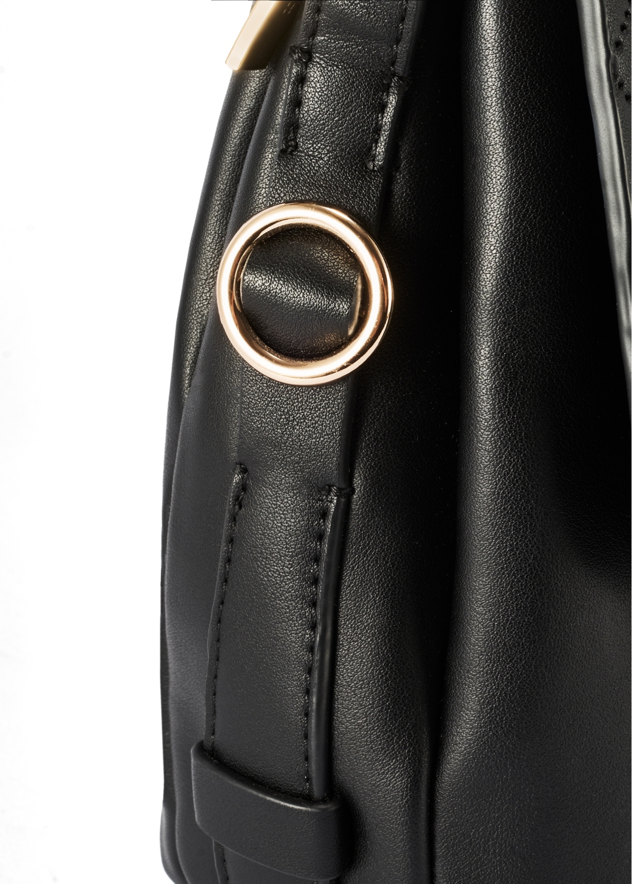 Elegant shoulder bag TOREC-0860A-98(Z25), close-up of product detail, view on white background.