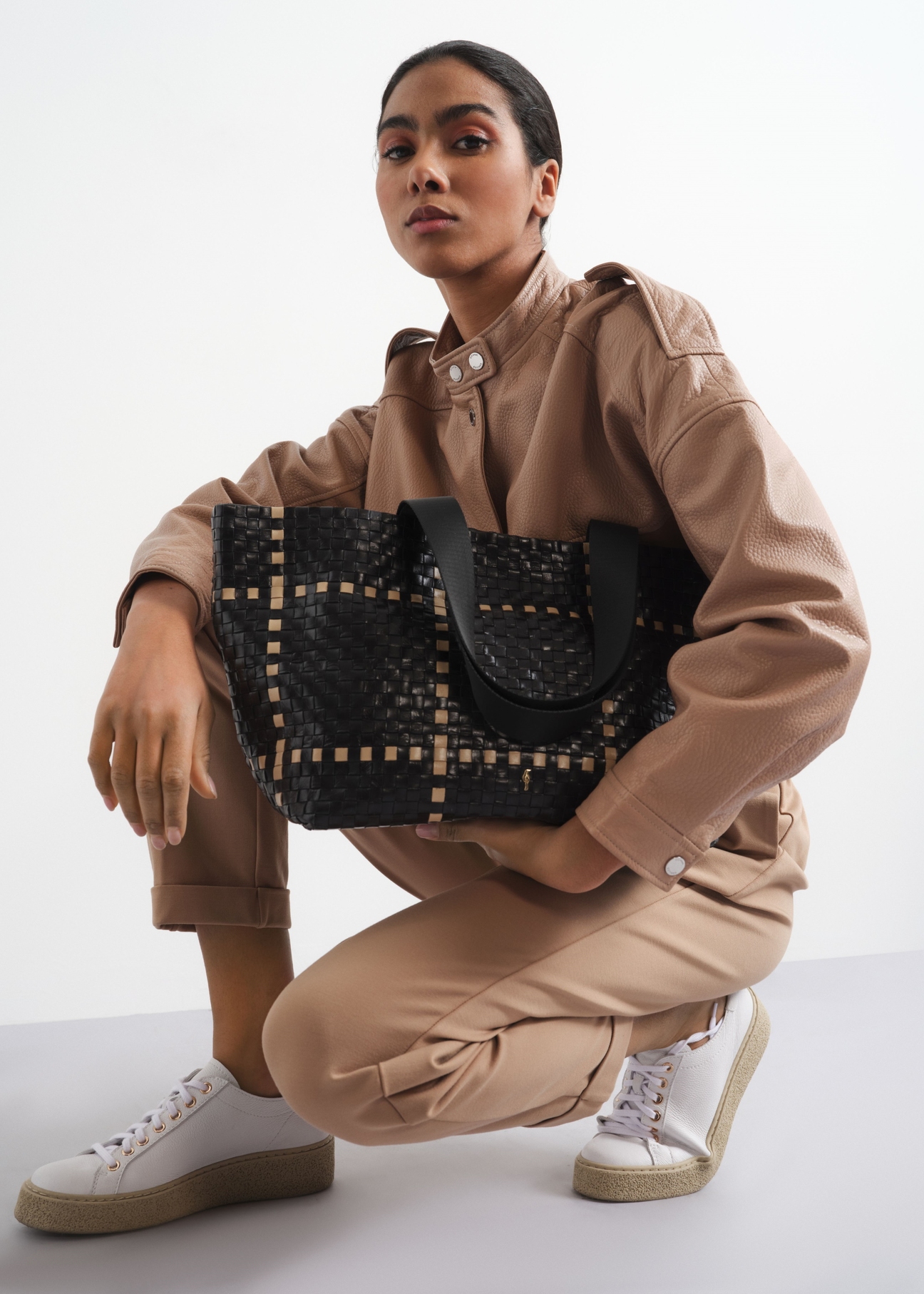 Women's leather shopper bag TORES-0920-99(W23)-06