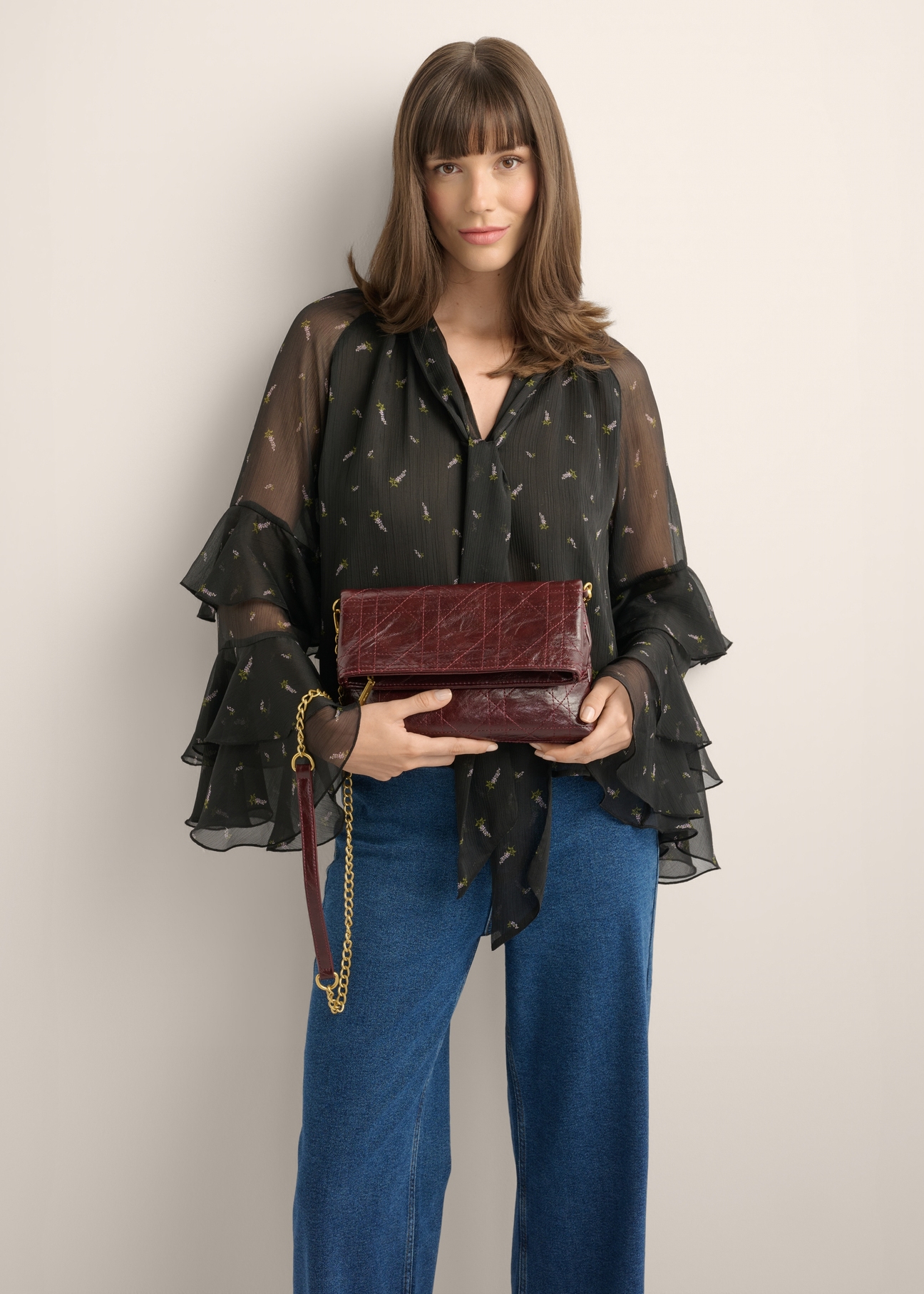 Burgundy women's handbag with chain TOREC-1335-4D(Z26)