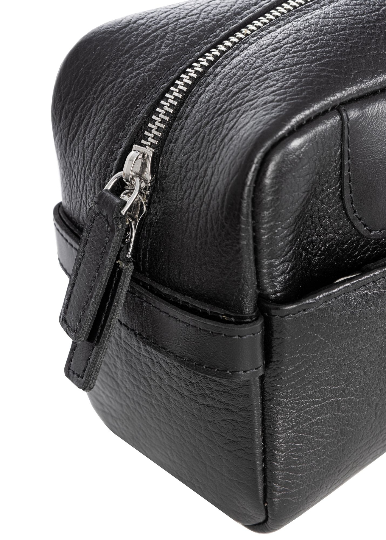 Men's leather cosmetic bag with logo TORMS-0298A-99(Z25) - close-up of detail on white background.