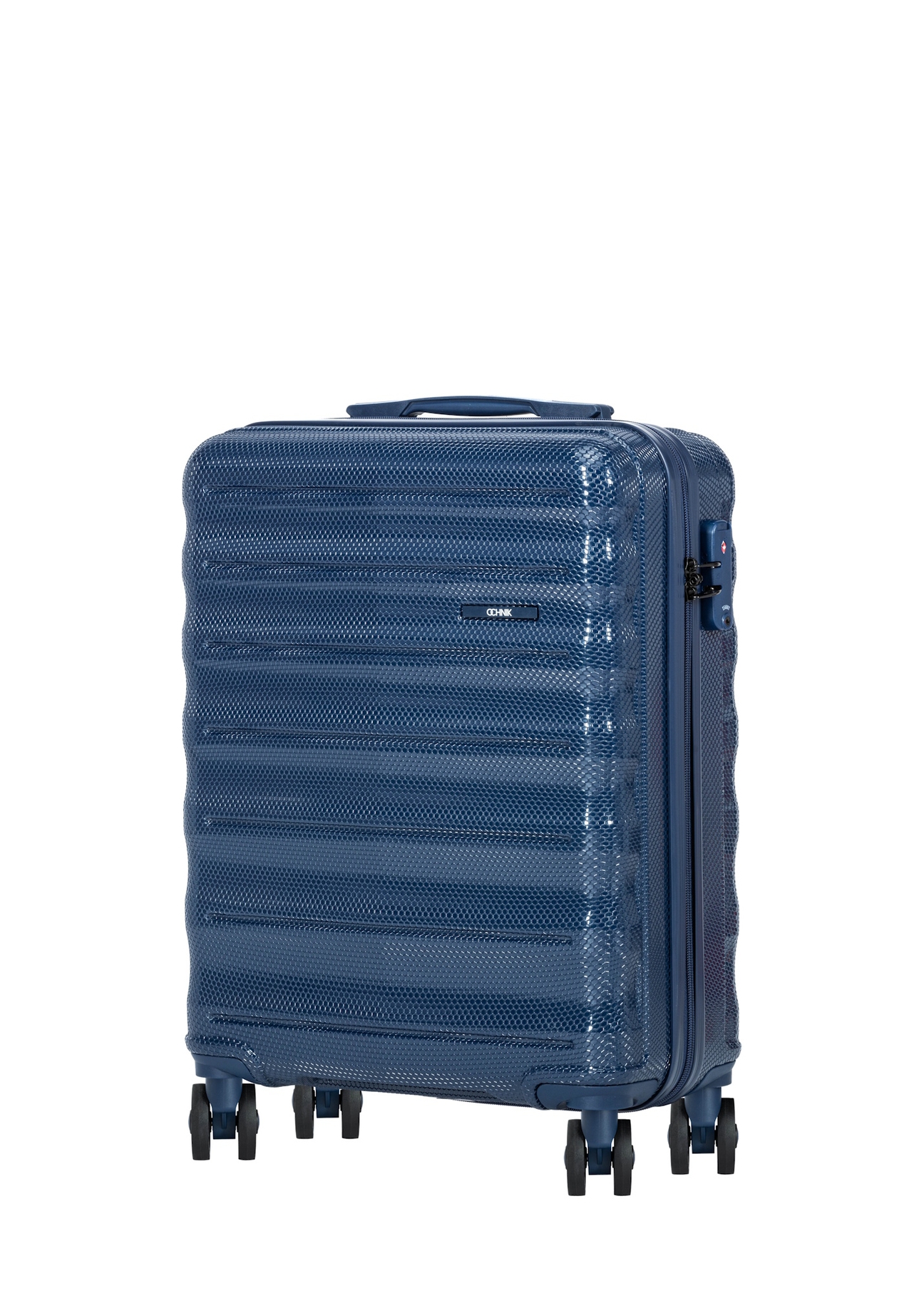 Set of 19'/24'/28' wheeled suitcases WALPC-0015-7D(W26), diagonal product view on white background.