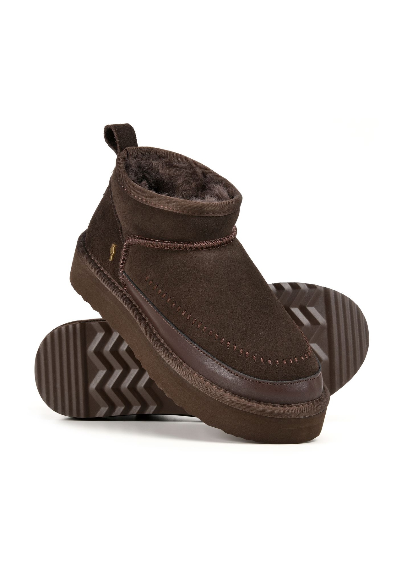 Brown women's snow boots BUTYD-1220-89(Z25) - diagonal view of the product on a white background.