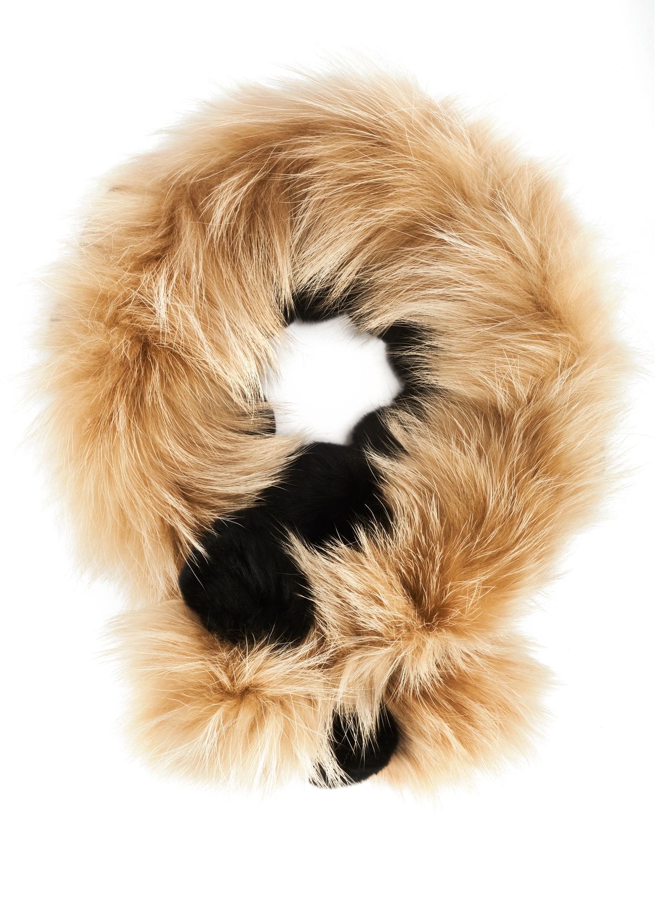 Women's scarf made of natural fur SZADF-0029A-16(Z25), product view from the front on a white background.