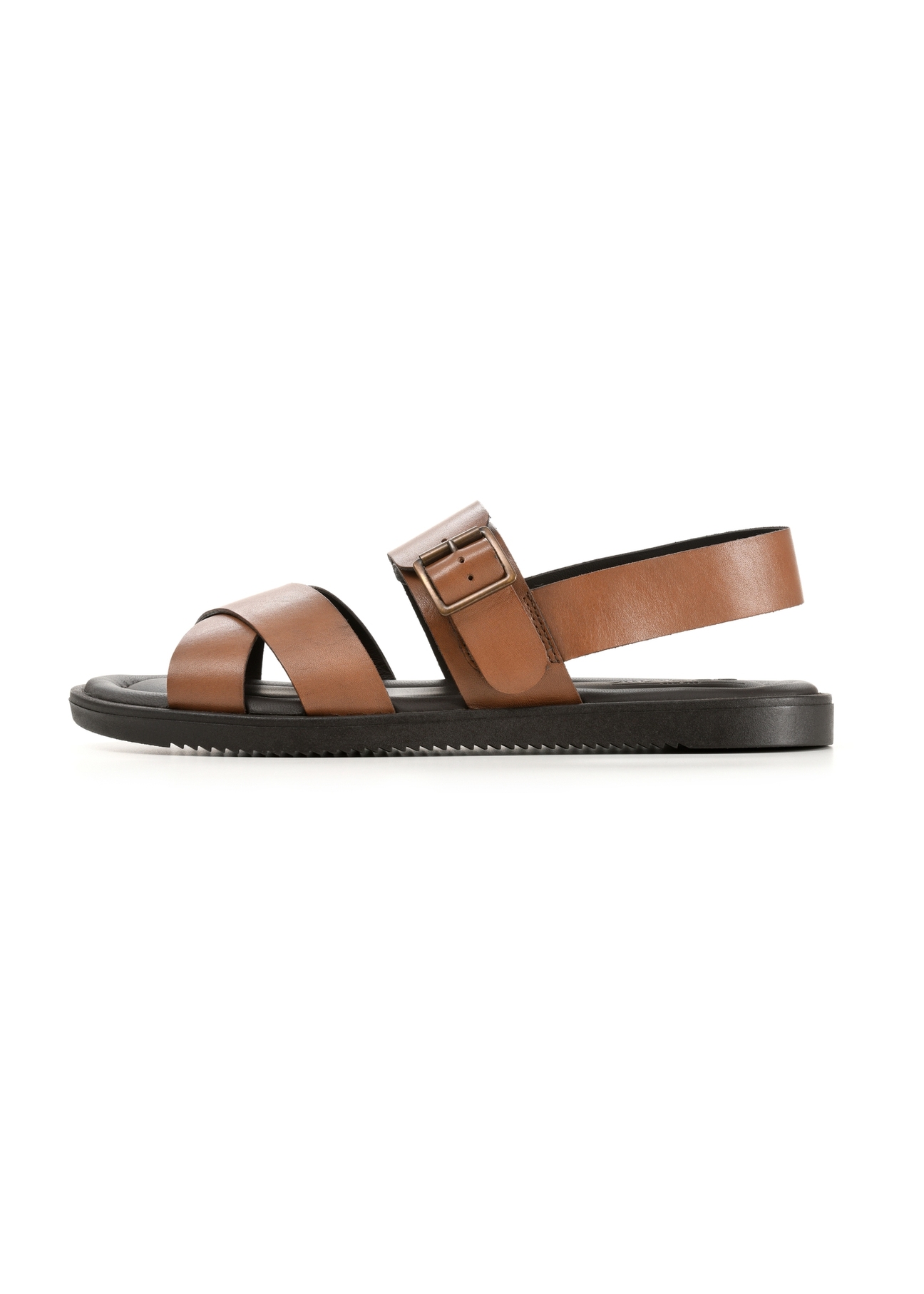 Men's leather sandals in cognac color BUTYM-0537-1F(W26), side view of the product on a white background.